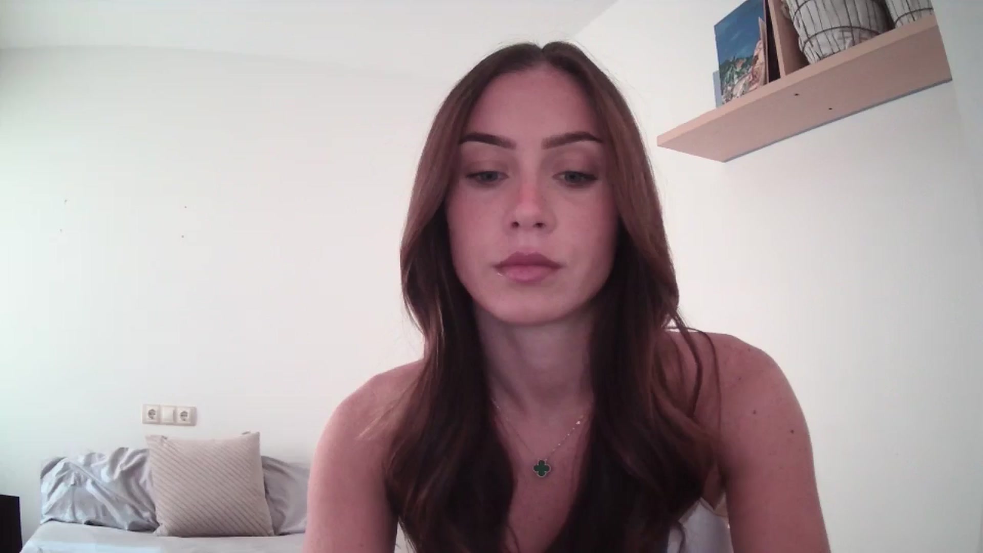 Gallery image thumbnail from English_Lola's myfreecams stream on, 07/26/2025, 08:59 image 6 of 20