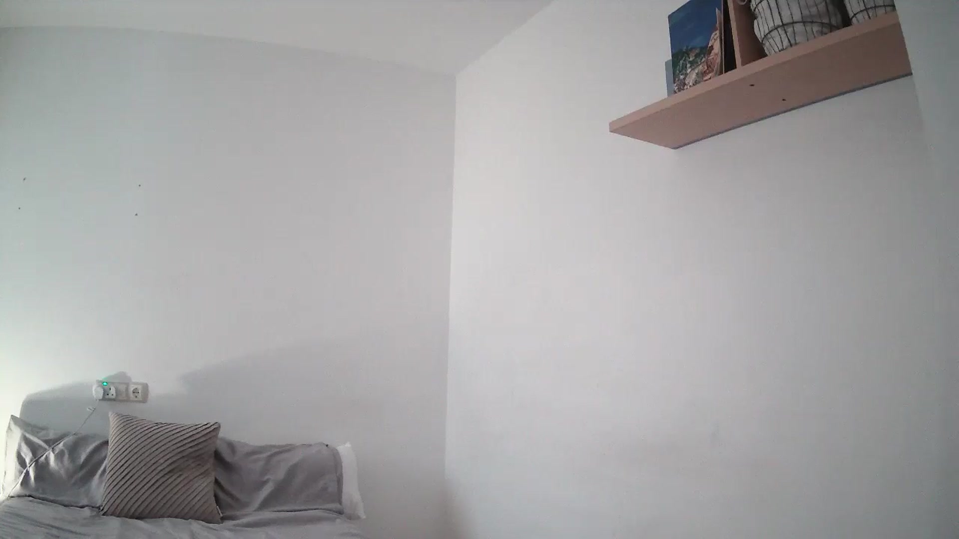 Gallery image thumbnail from English_Lola's myfreecams stream on, 07/29/2025, 08:56 image 18 of 20