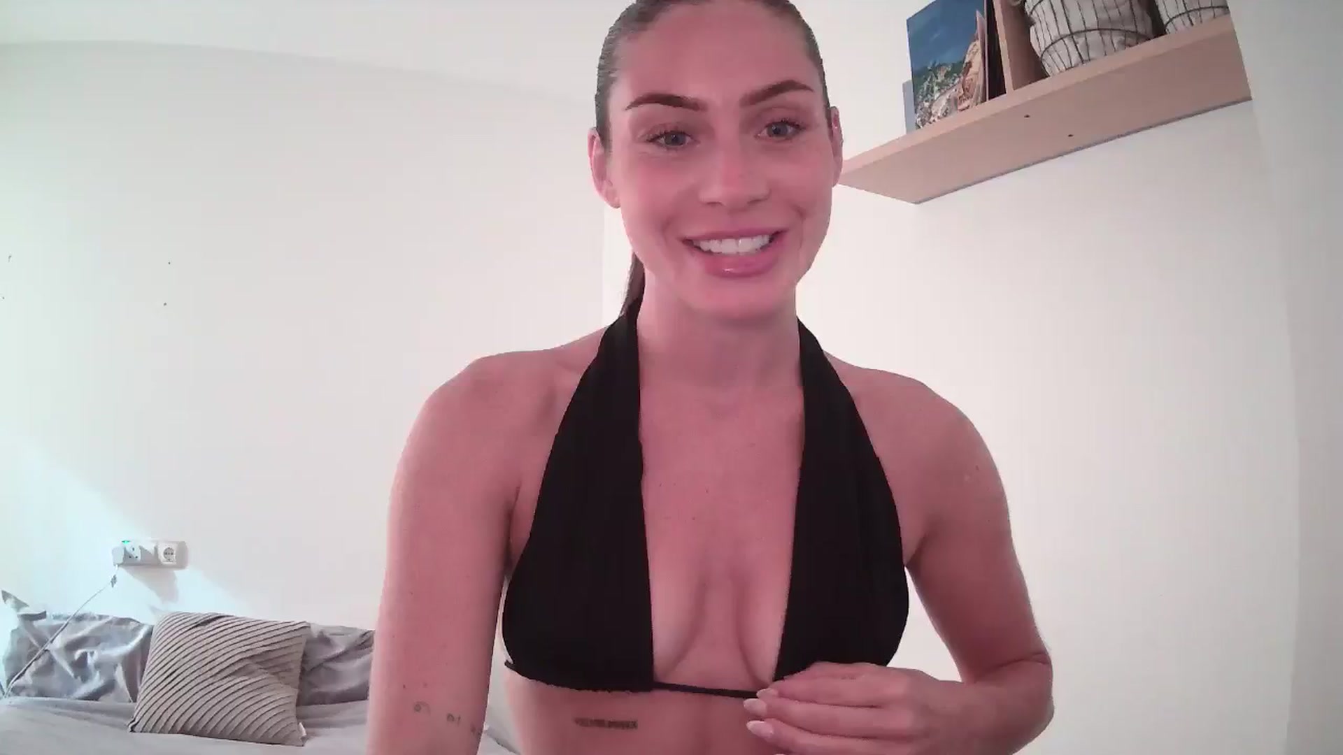 Gallery image thumbnail from English_Lola's myfreecams stream on, 07/30/2025, 07:49 image 20 of 20