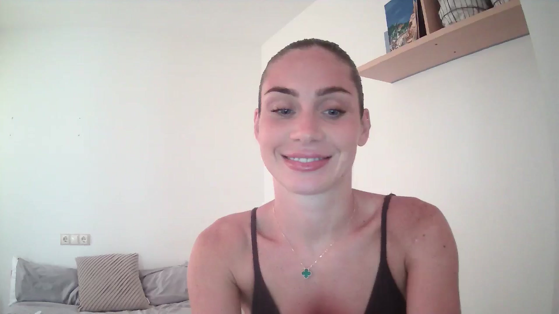 Gallery image thumbnail from English_Lola's myfreecams stream on, 07/31/2025, 11:07 image 9 of 20