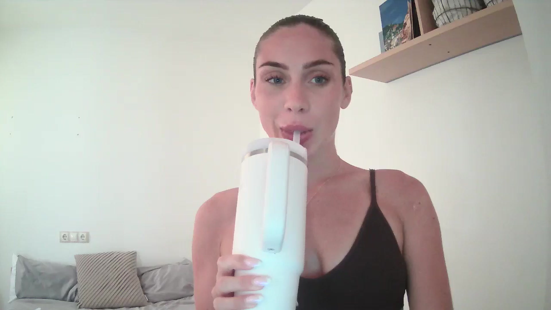 Gallery image thumbnail from English_Lola's myfreecams stream on, 07/31/2025, 11:07 image 11 of 20