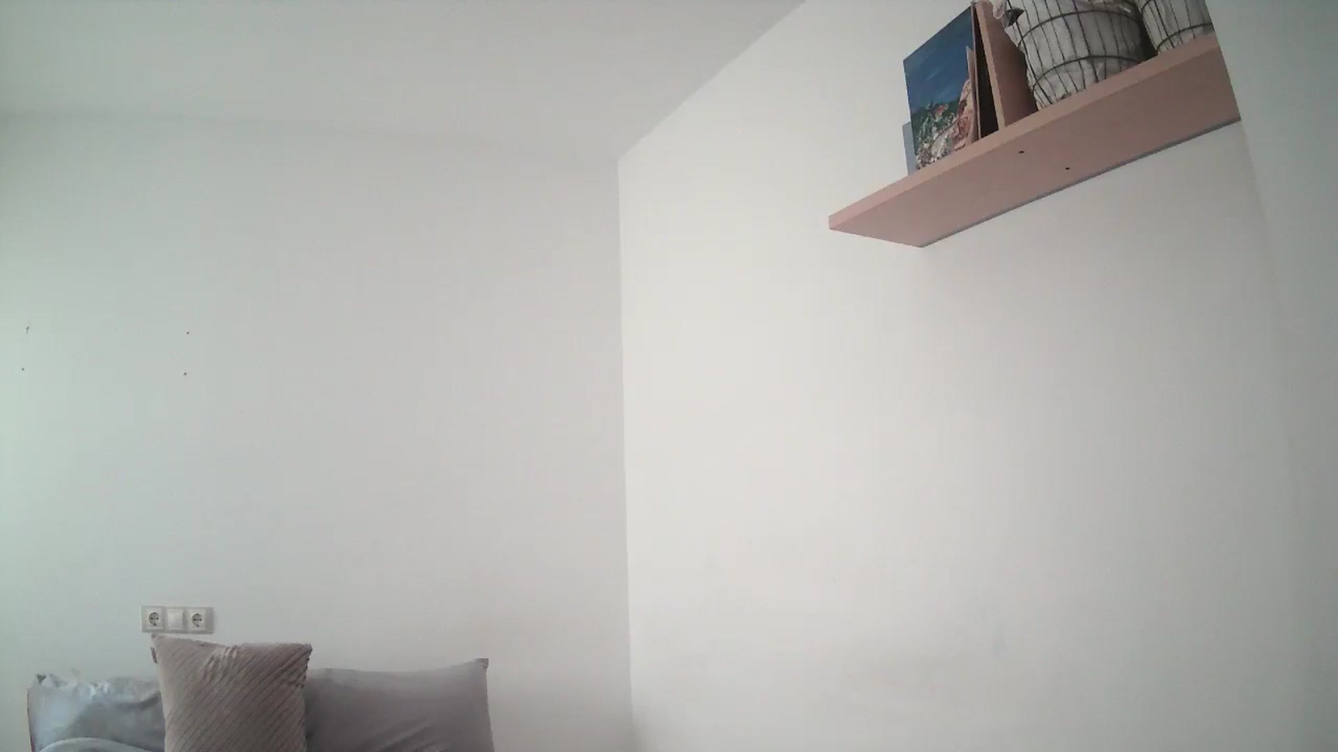 Gallery image thumbnail from English_Lola's myfreecams stream on, 08/04/2025, 08:41 image 19 of 20