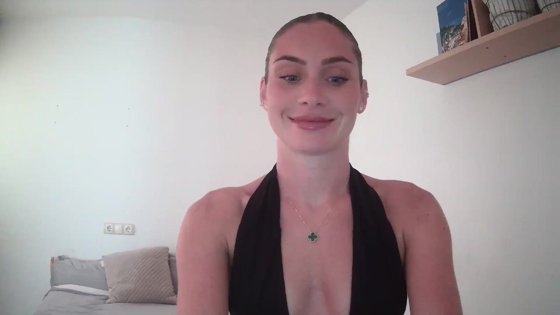 Gallery image thumbnail from English_Lola's myfreecams stream on, 08/05/2025, 13:40 image 6 of 20