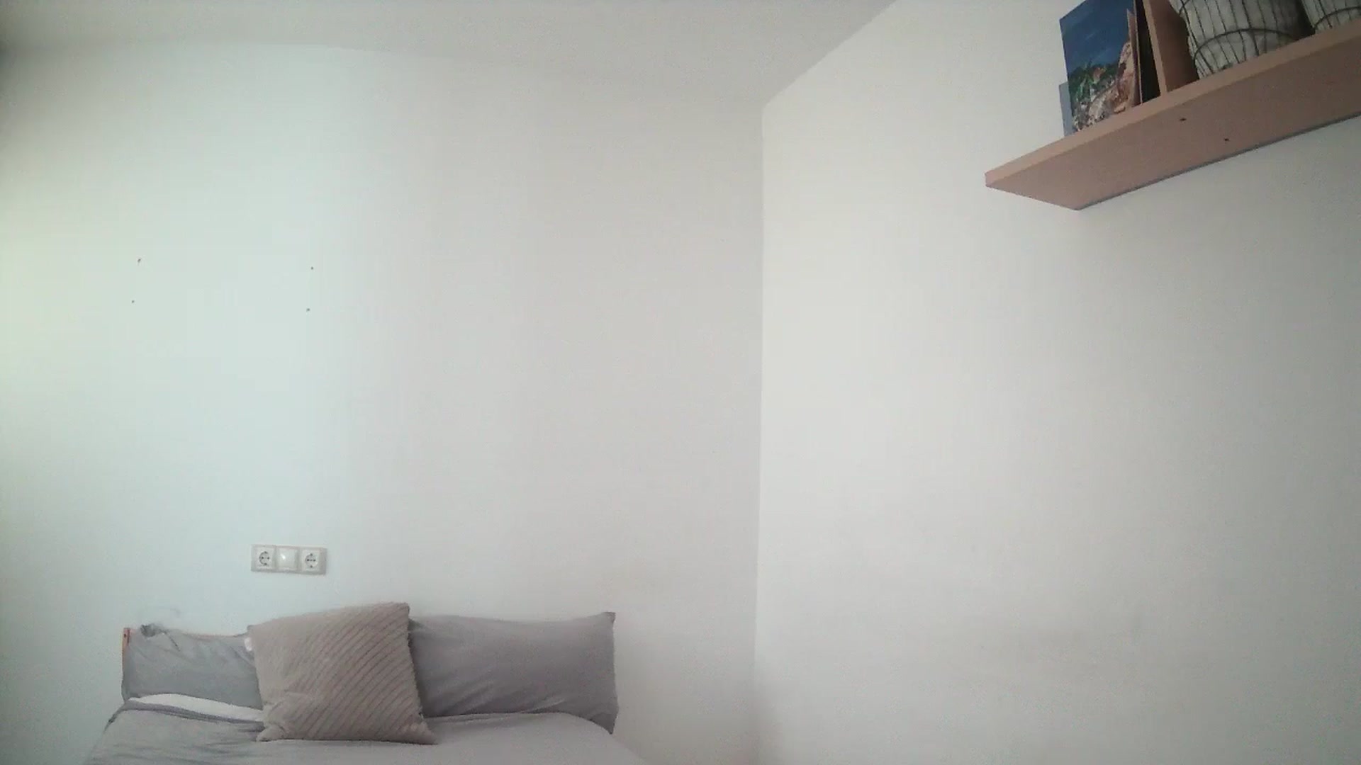 Gallery image thumbnail from English_Lola's myfreecams stream on, 08/05/2025, 13:40 image 1 of 20