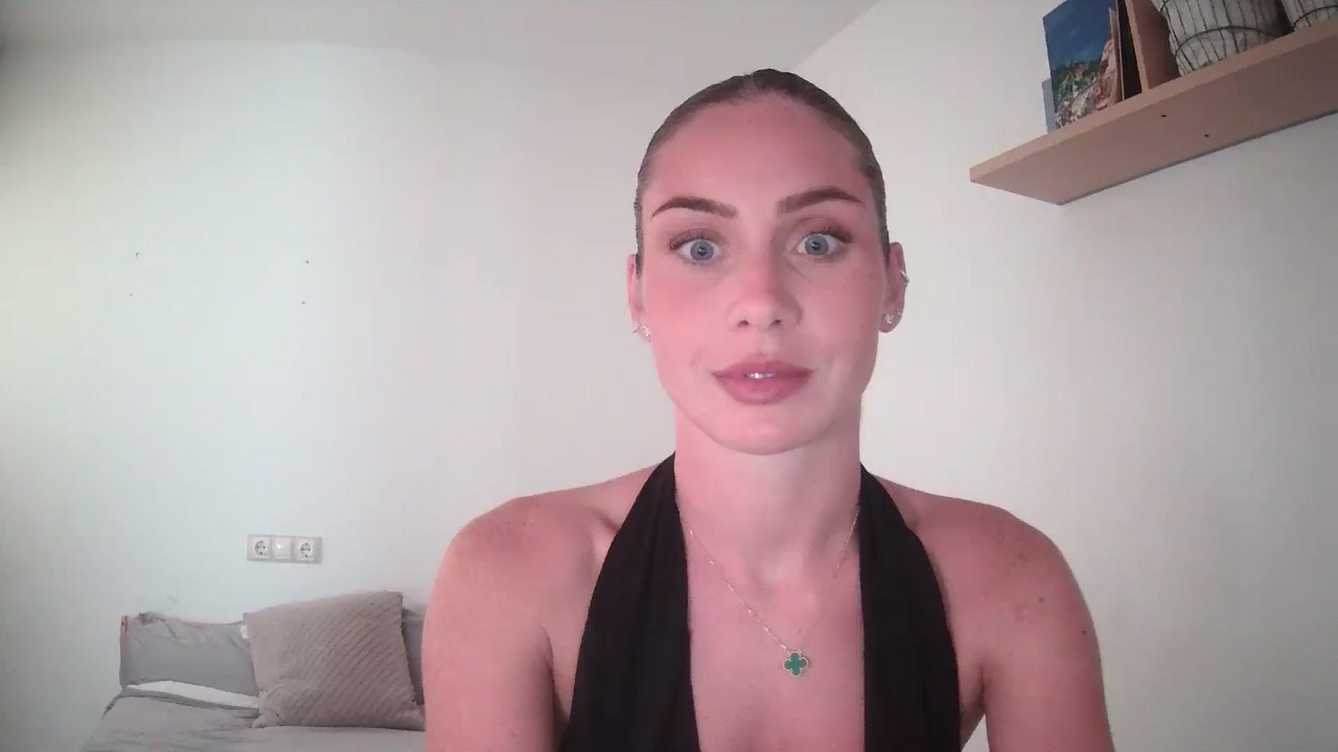Gallery image thumbnail from English_Lola's myfreecams stream on, 08/05/2025, 14:44 image 1 of 20