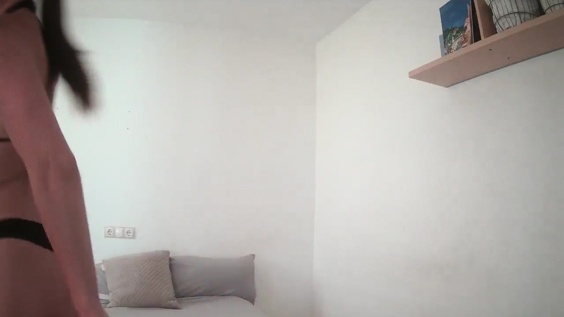 Gallery image thumbnail from English_Lola's myfreecams stream on, 08/05/2025, 14:44 image 9 of 20