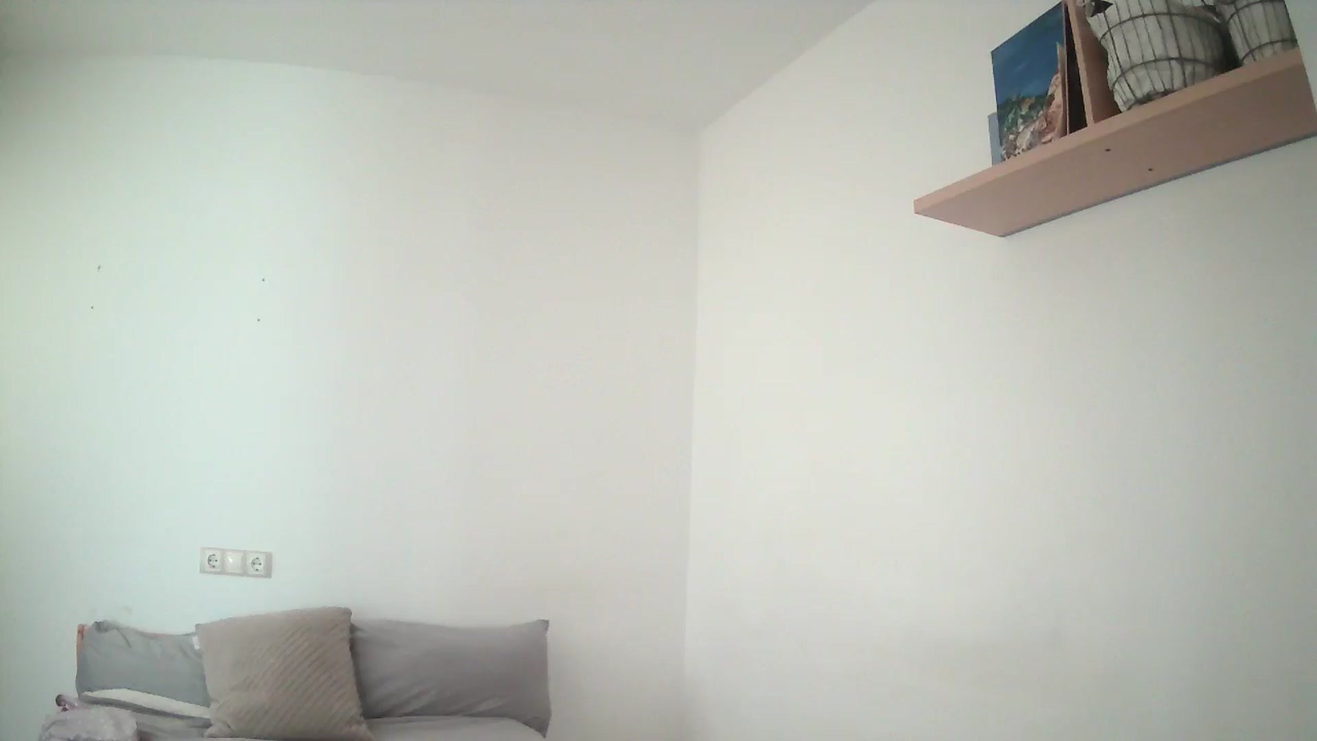 Gallery image thumbnail from English_Lola's myfreecams stream on, 08/06/2025, 17:28 image 18 of 20