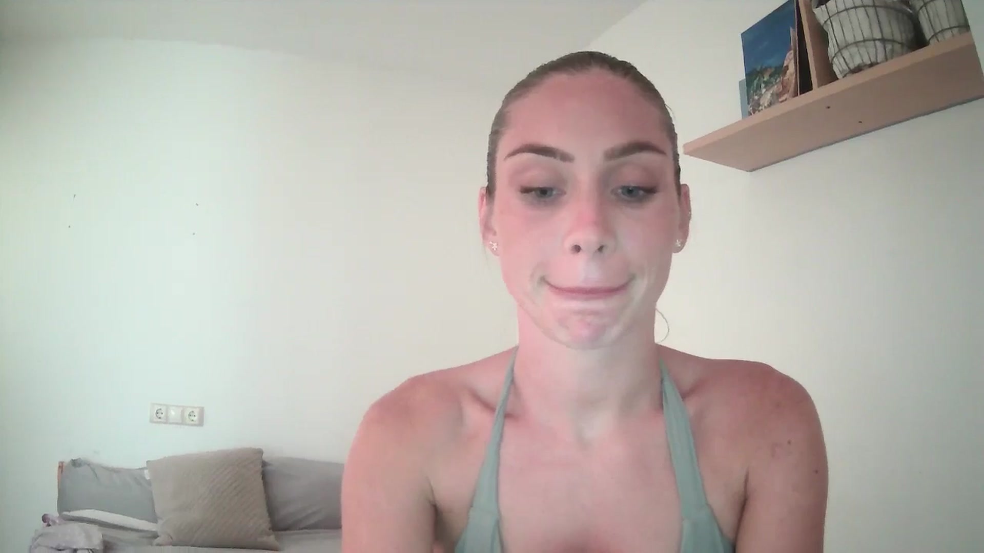 Gallery image thumbnail from English_Lola's myfreecams stream on, 08/06/2025, 17:56 image 3 of 20