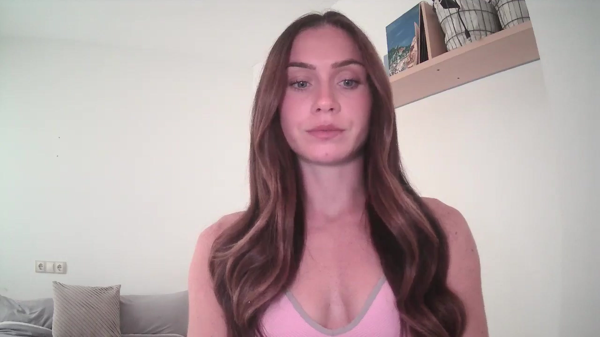Gallery image thumbnail from English_Lola's myfreecams stream on, 08/07/2025, 09:35 image 12 of 20