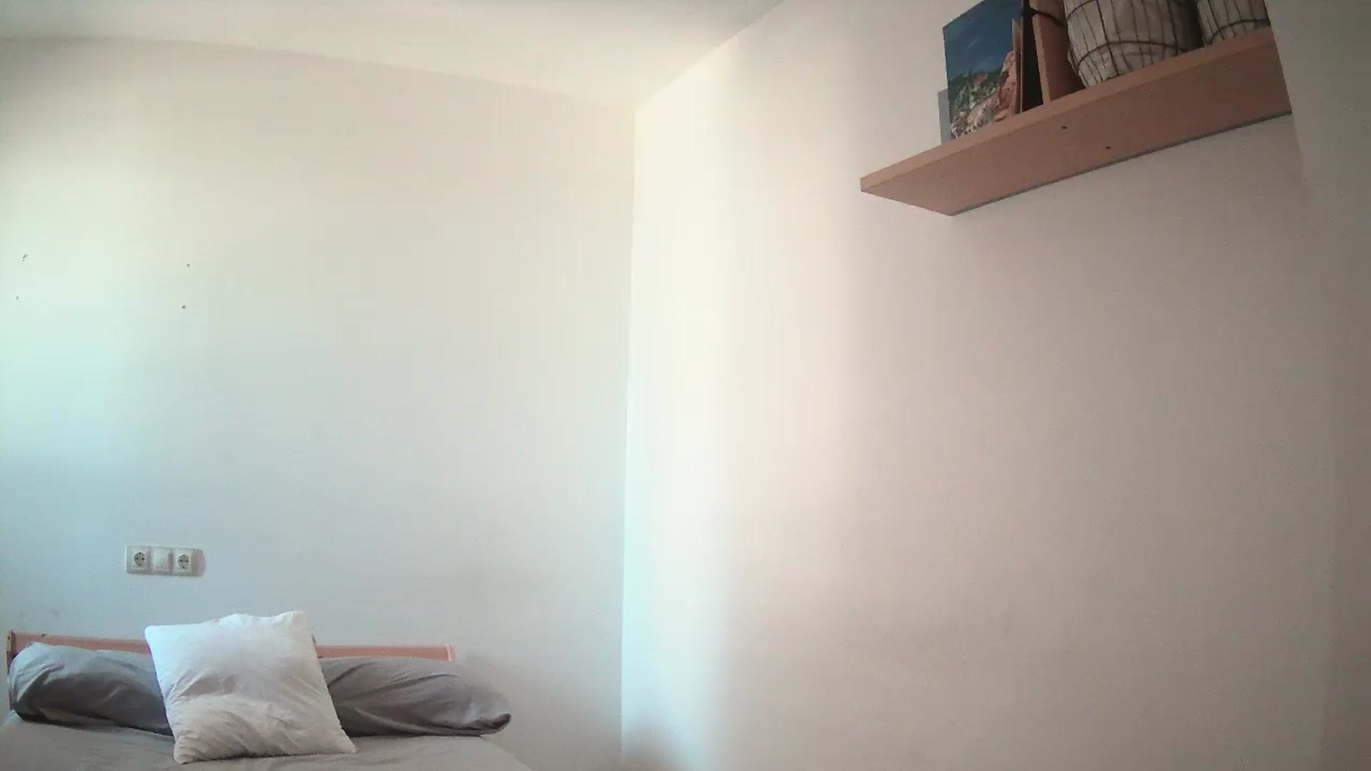 Gallery image thumbnail from English_Lola's myfreecams stream on, 08/10/2025, 13:13 image 17 of 20