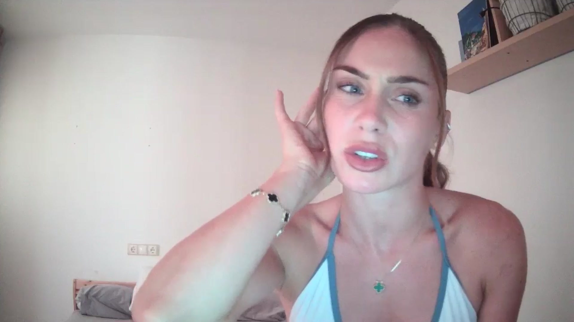 Gallery image thumbnail from English_Lola's myfreecams stream on, 08/11/2025, 18:31 image 9 of 20