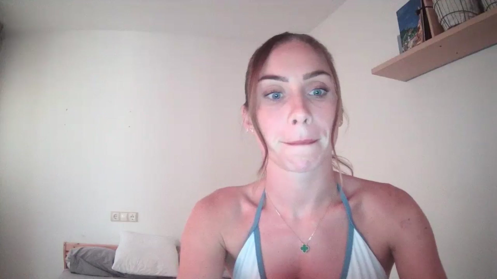 Gallery image thumbnail from English_Lola's myfreecams stream on, 08/11/2025, 18:31 image 13 of 20