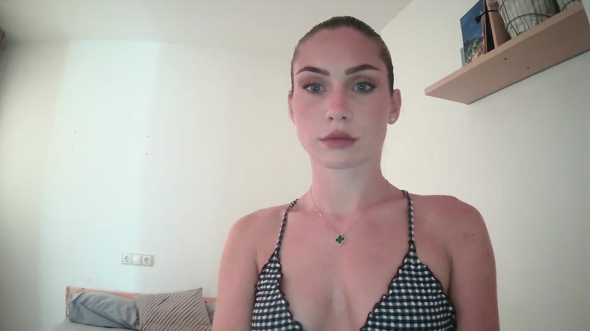 Gallery image thumbnail from English_Lola's myfreecams stream on, 08/12/2025, 12:30 image 19 of 20