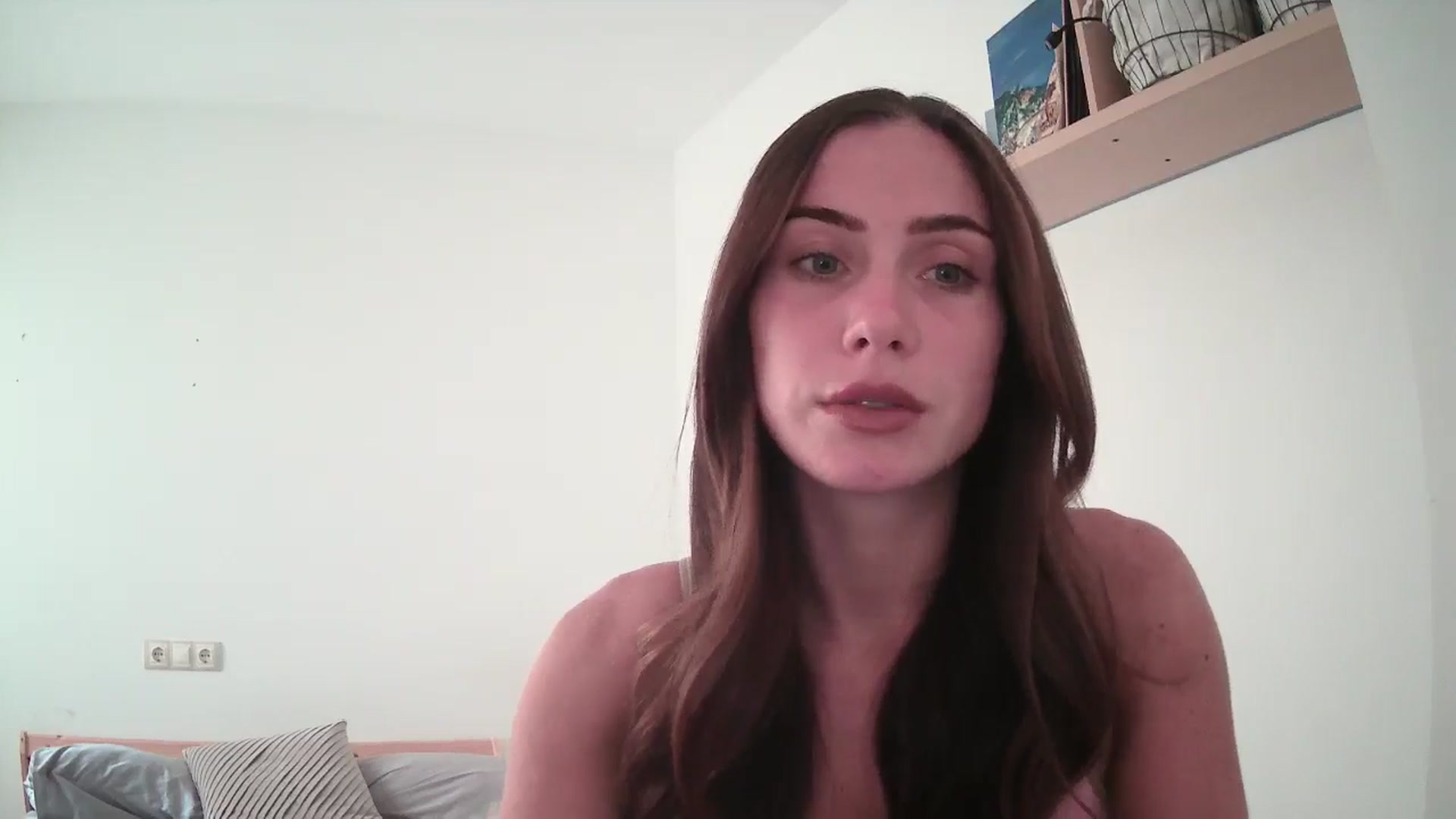 Gallery image thumbnail from English_Lola's myfreecams stream on, 08/13/2025, 09:01 image 7 of 20
