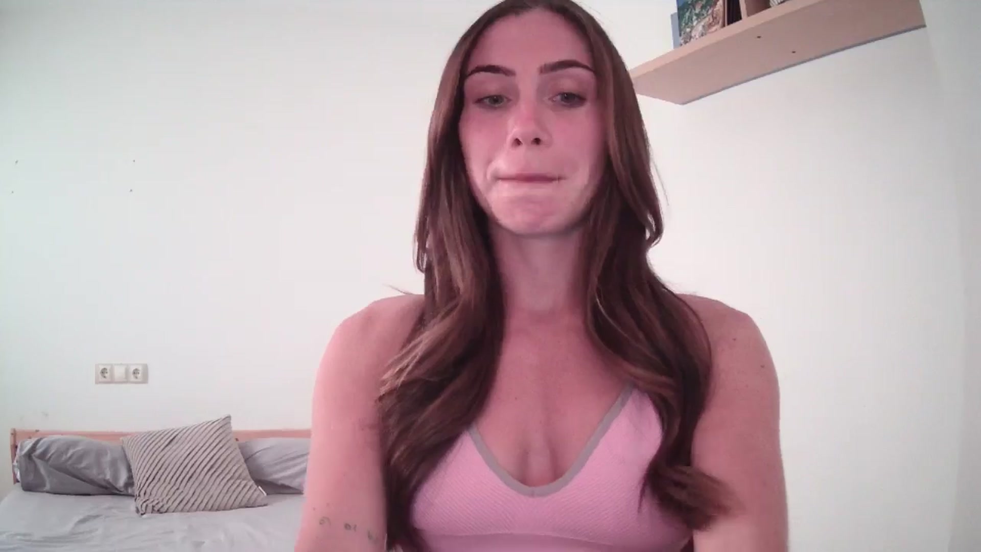 Gallery image thumbnail from English_Lola's myfreecams stream on, 08/13/2025, 09:55 image 12 of 20