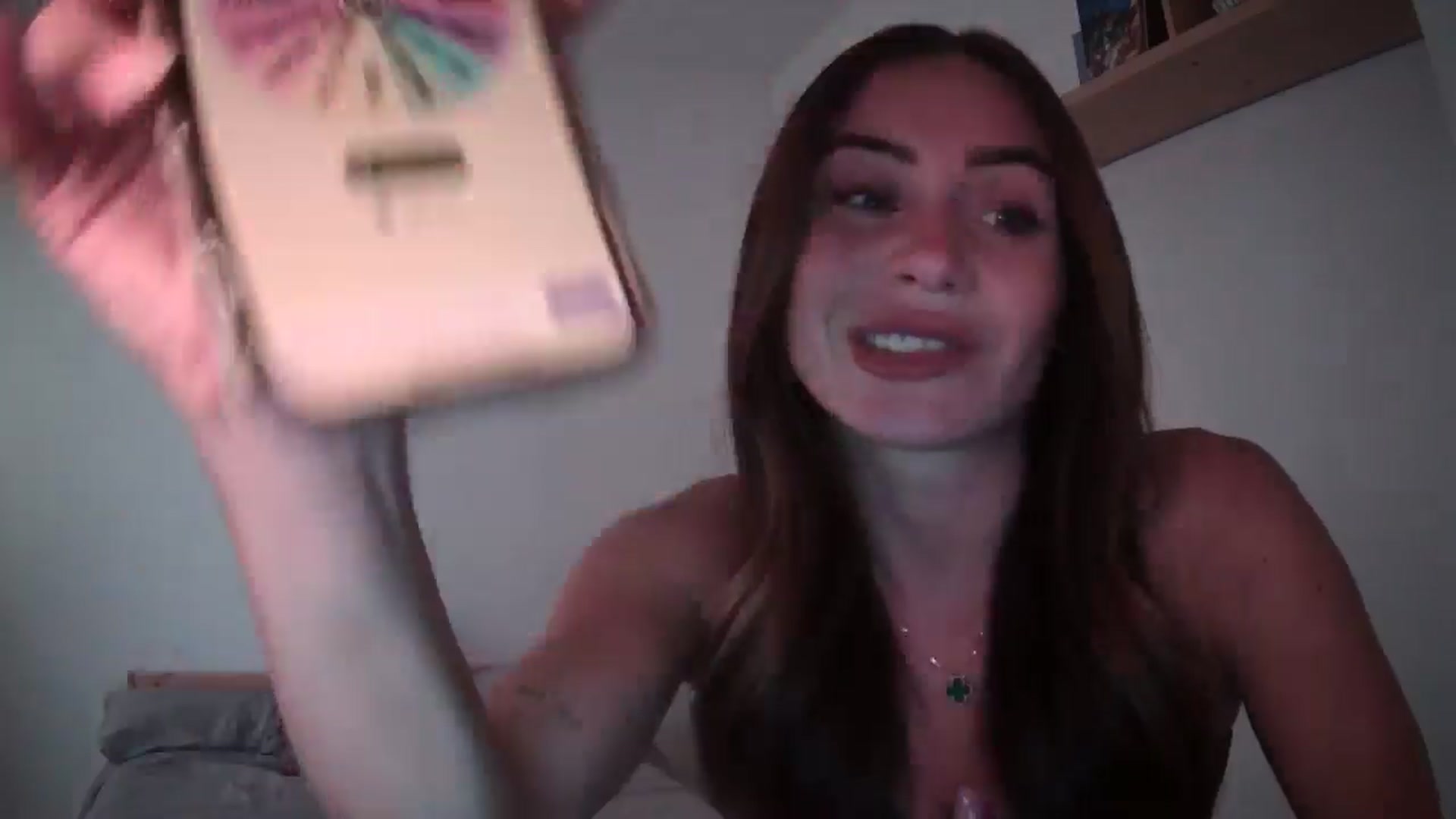 Gallery image thumbnail from English_Lola's myfreecams stream on, 08/19/2025, 17:47 image 7 of 20
