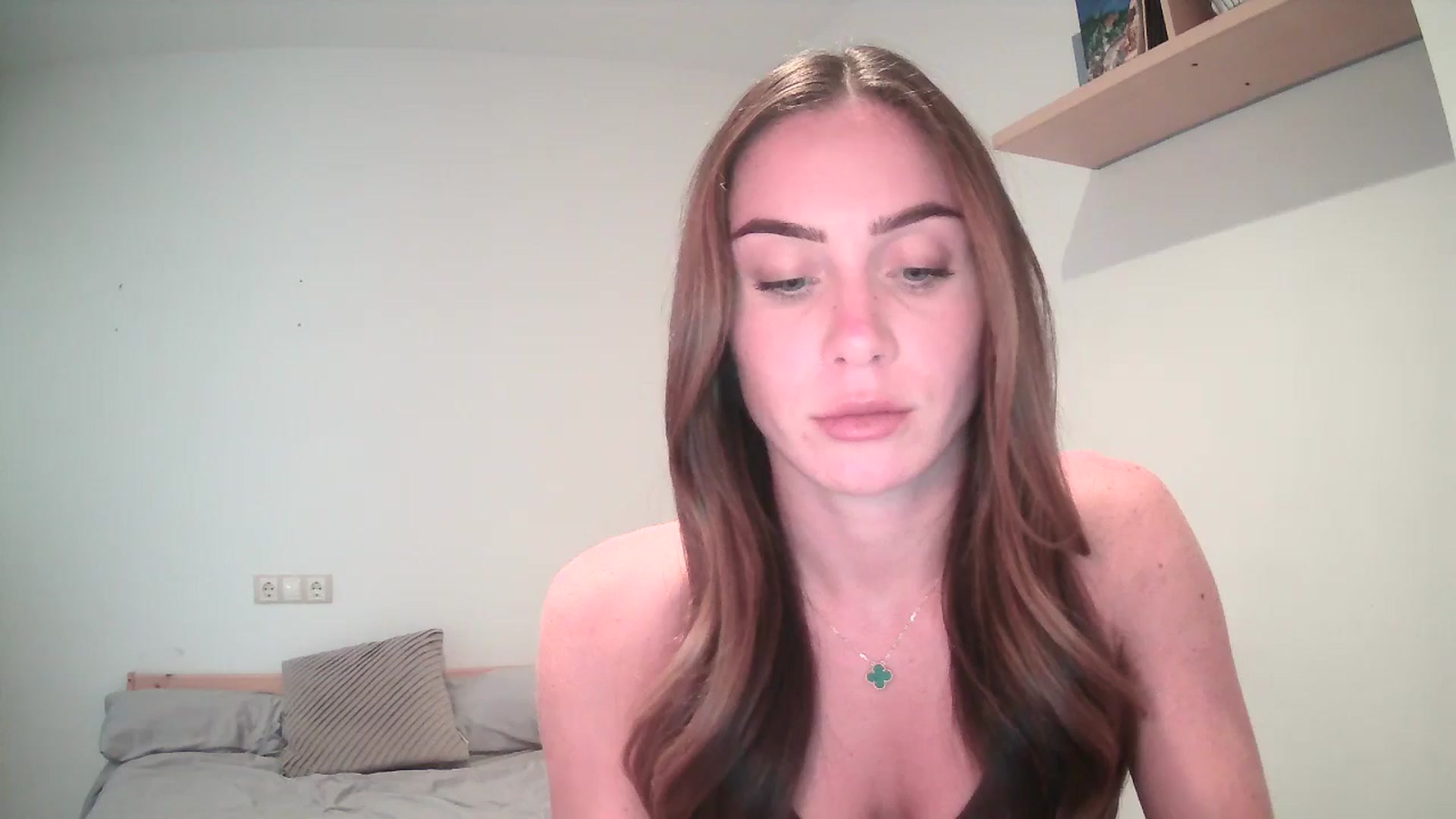 Gallery image thumbnail from English_Lola's myfreecams stream on, 08/19/2025, 18:18 image 1 of 20