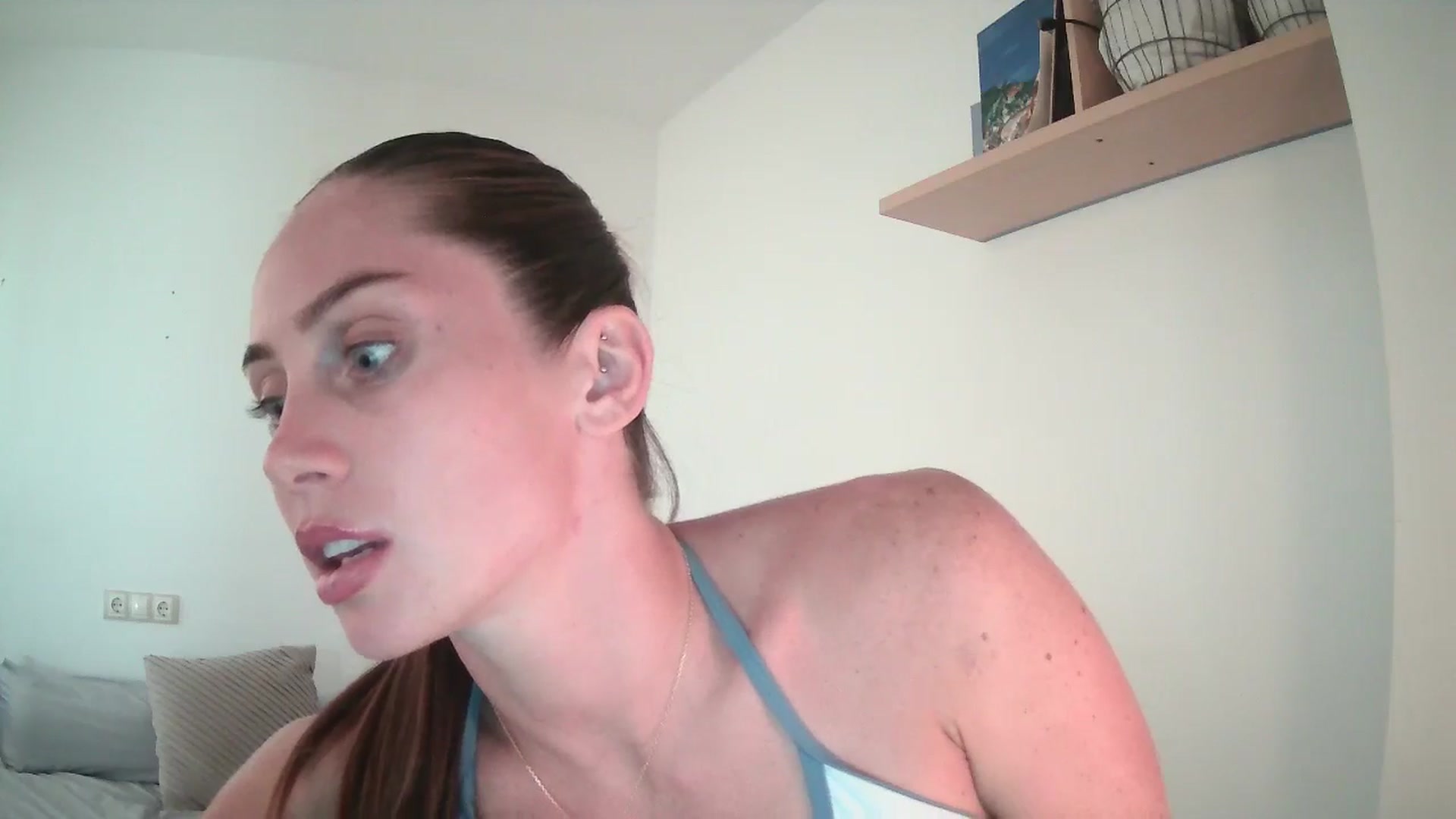 Gallery image thumbnail from English_Lola's myfreecams stream on, 08/25/2025, 16:23 image 8 of 20