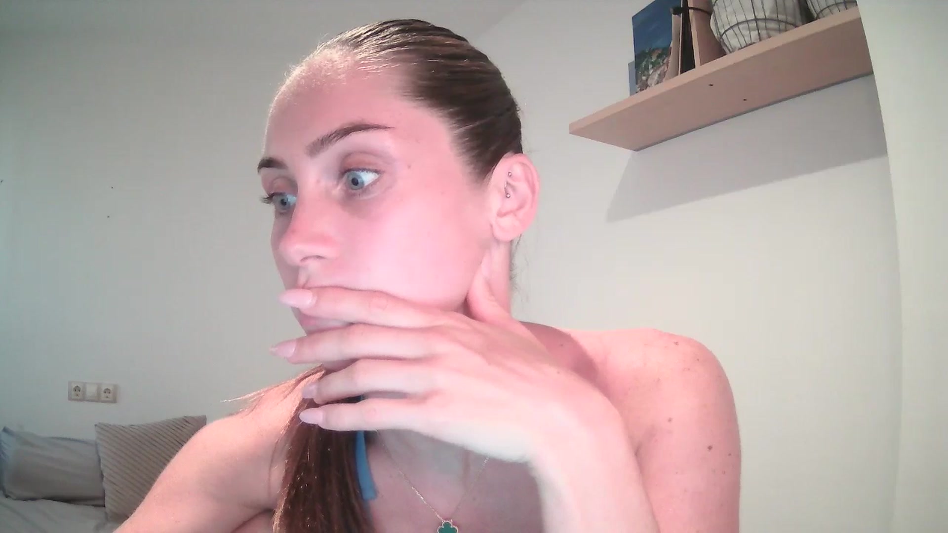 Gallery image thumbnail from English_Lola's myfreecams stream on, 08/25/2025, 17:14 image 9 of 20