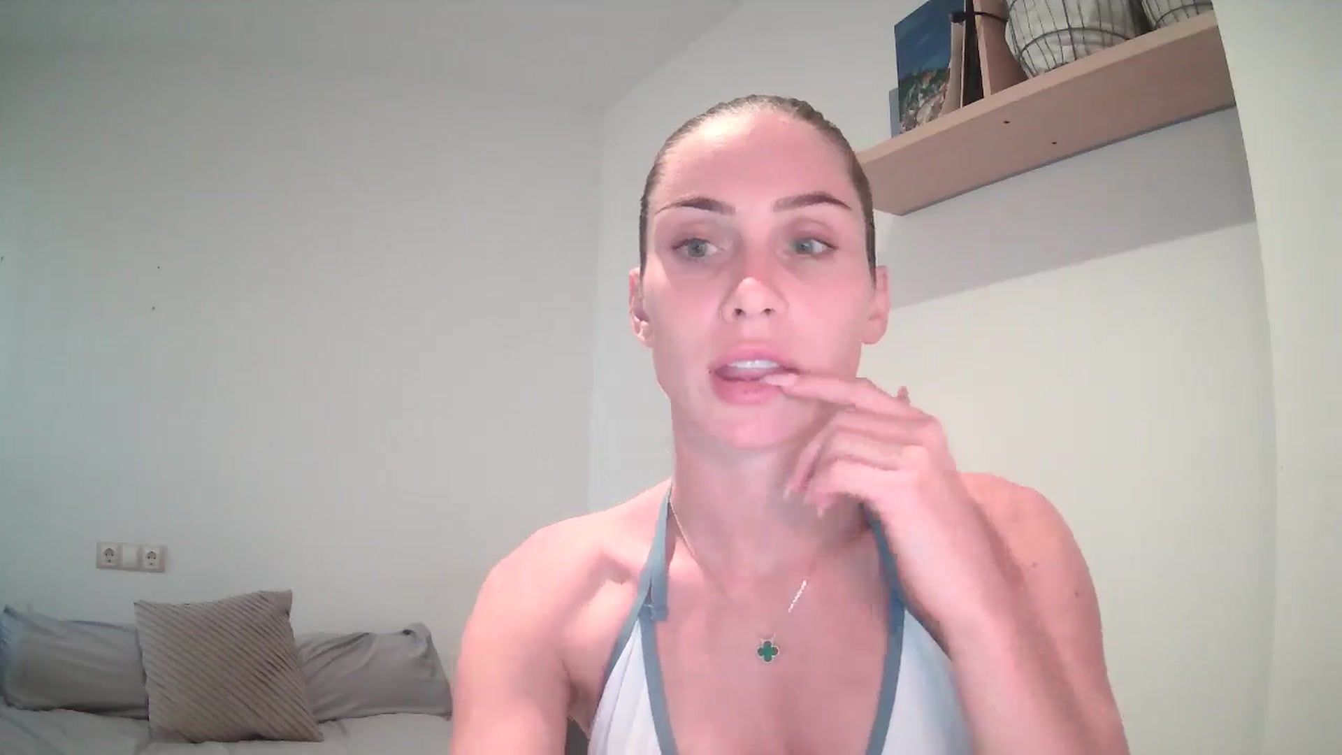 Gallery image thumbnail from English_Lola's myfreecams stream on, 08/25/2025, 17:14 image 15 of 20