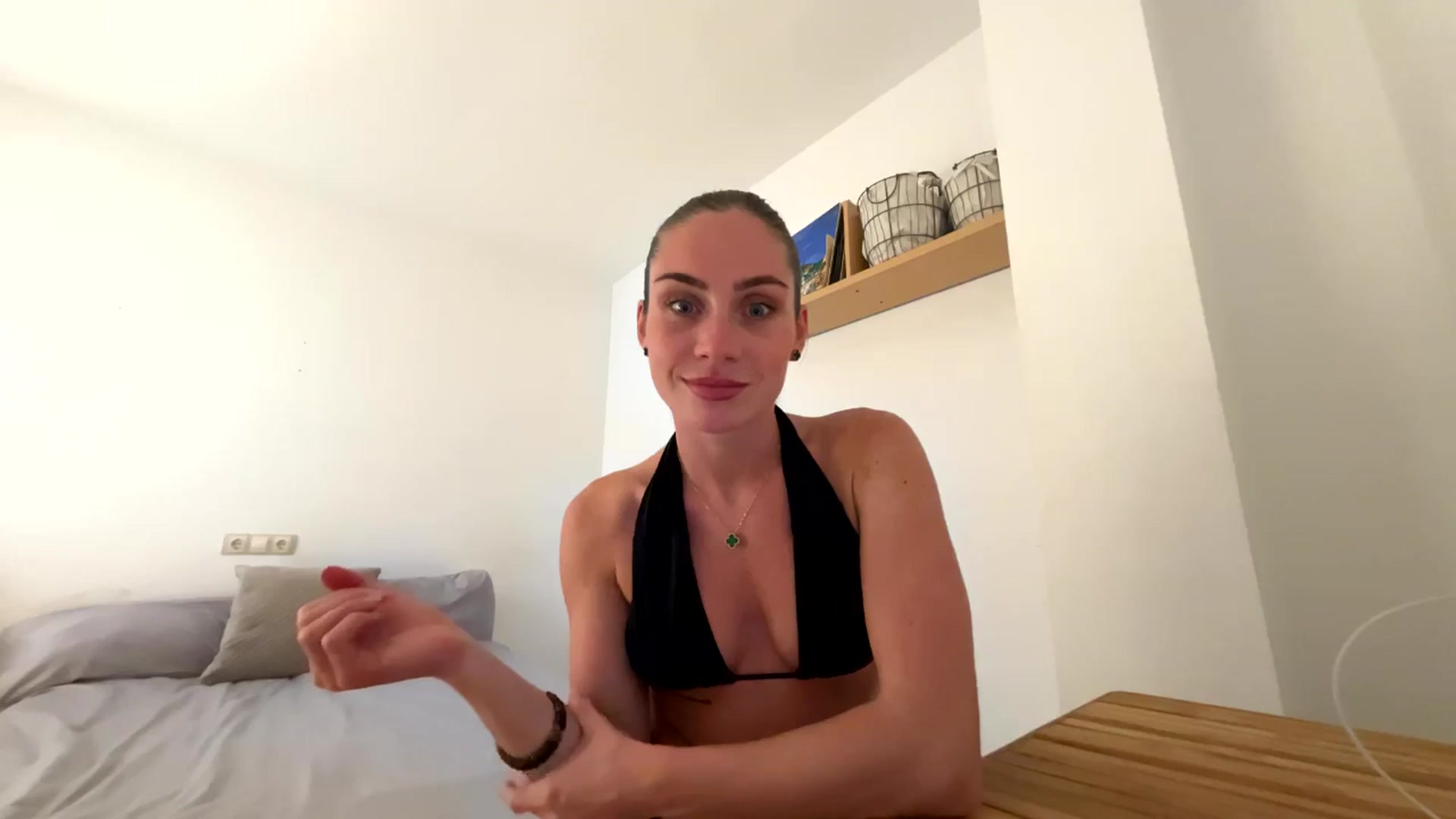 Gallery image thumbnail from English_Lola's myfreecams stream on, 10/16/2025, 14:14 image 20 of 20