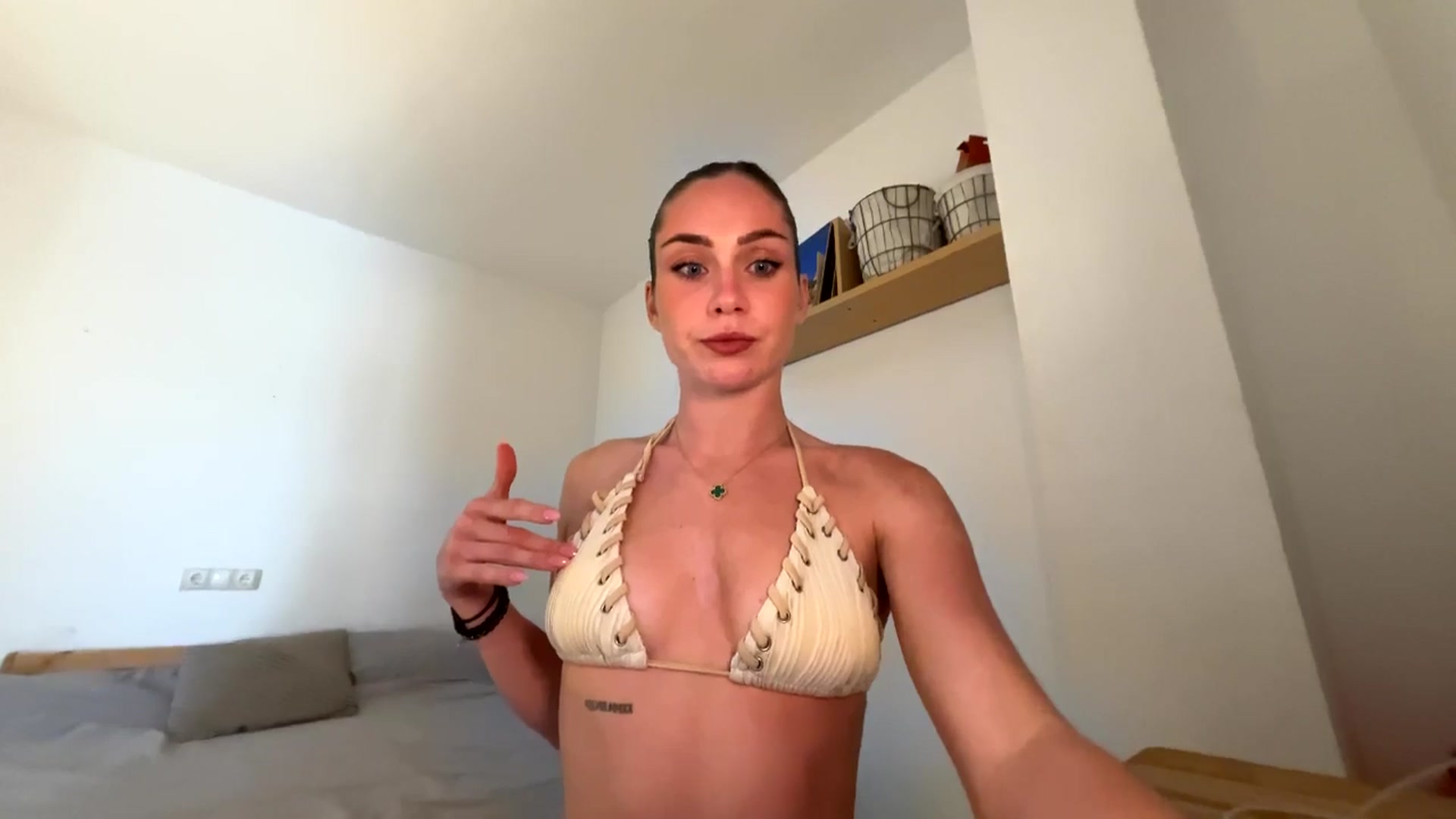 Gallery image thumbnail from English_Lola's myfreecams stream on, 10/30/2025, 11:40 image 3 of 20