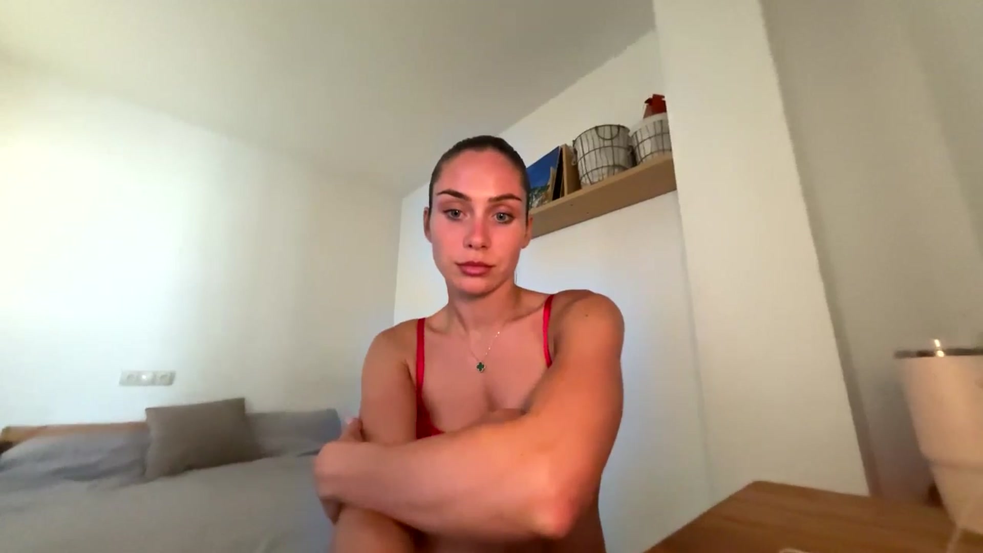 Gallery image thumbnail from English_Lola's myfreecams stream on, 10/31/2025, 13:36 image 10 of 20