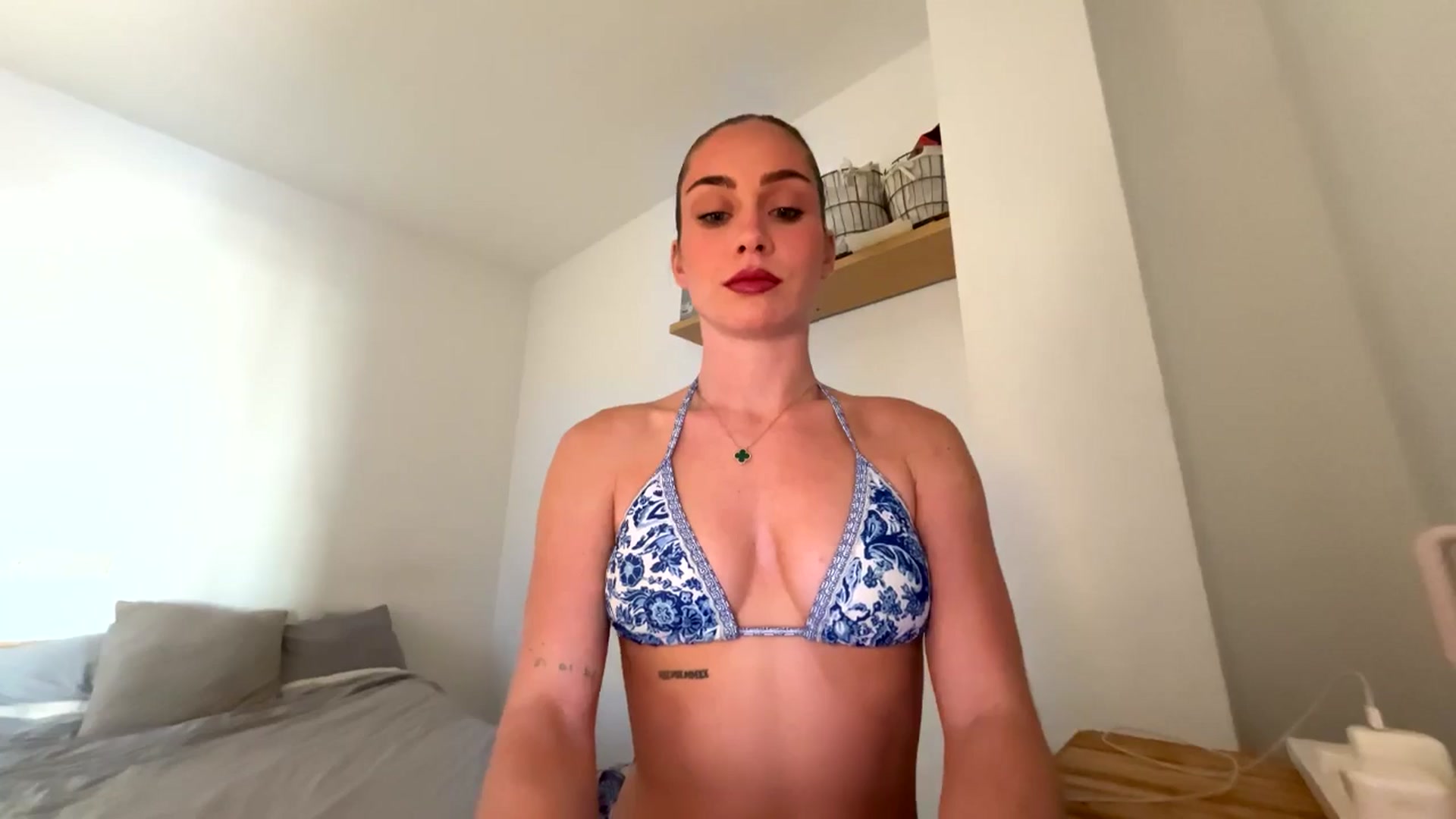 Gallery image thumbnail from English_Lola's myfreecams stream on, 11/18/2025, 15:42 image 13 of 20