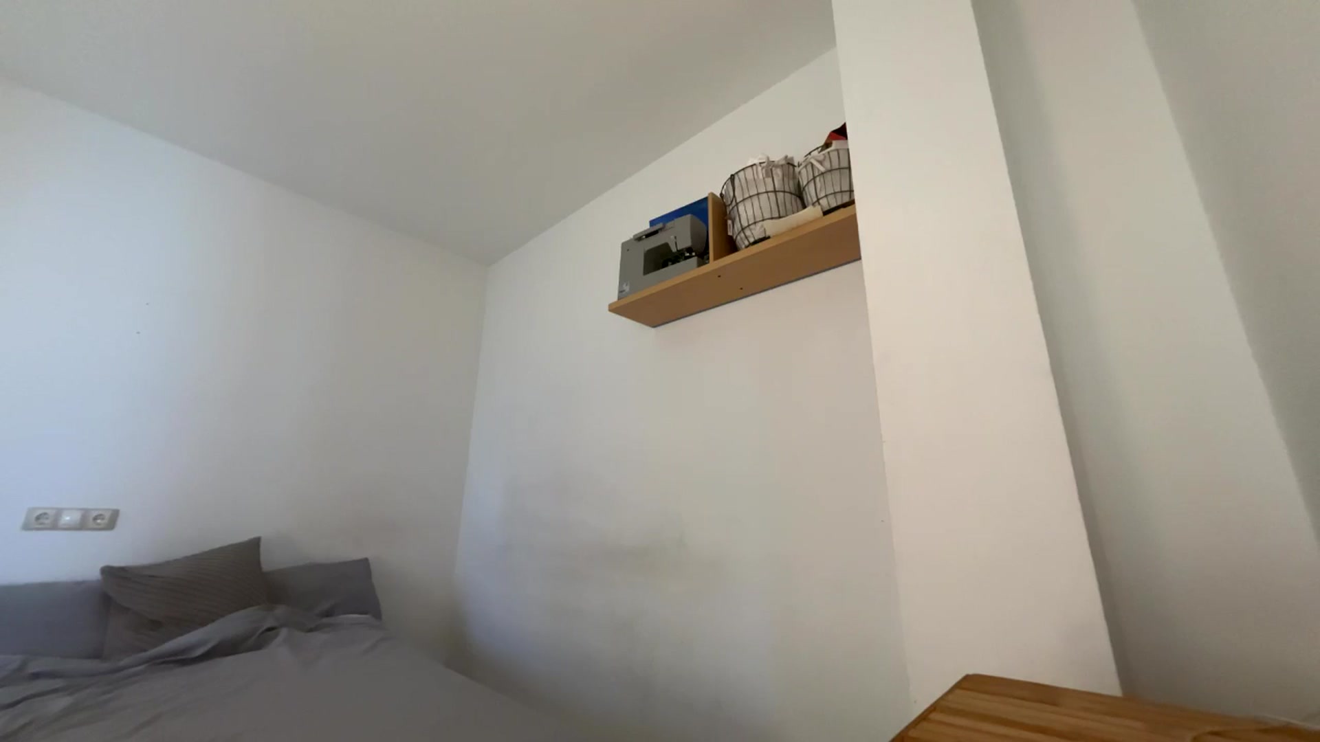 Gallery image thumbnail from English_Lola's myfreecams stream on, 11/21/2025, 14:28 image 5 of 20
