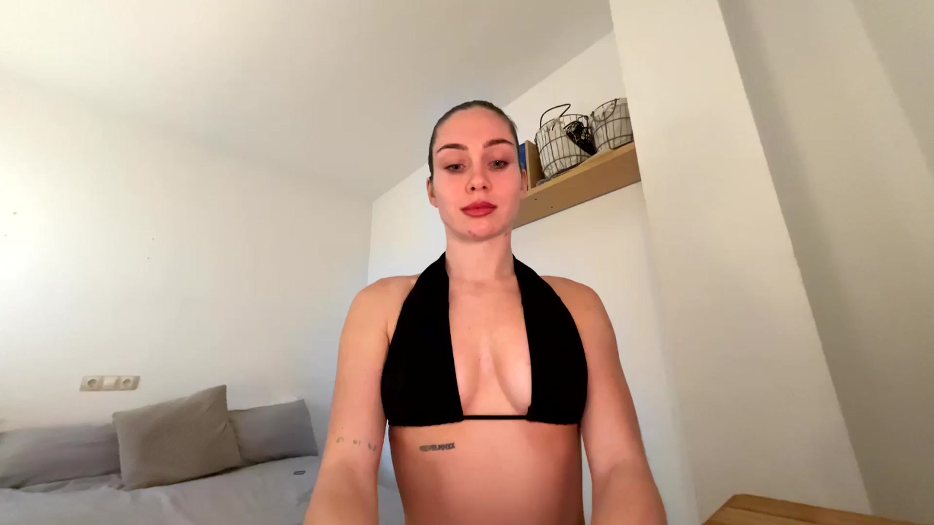 Gallery image thumbnail from English_Lola's myfreecams stream on, 12/21/2025, 09:28 image 20 of 20