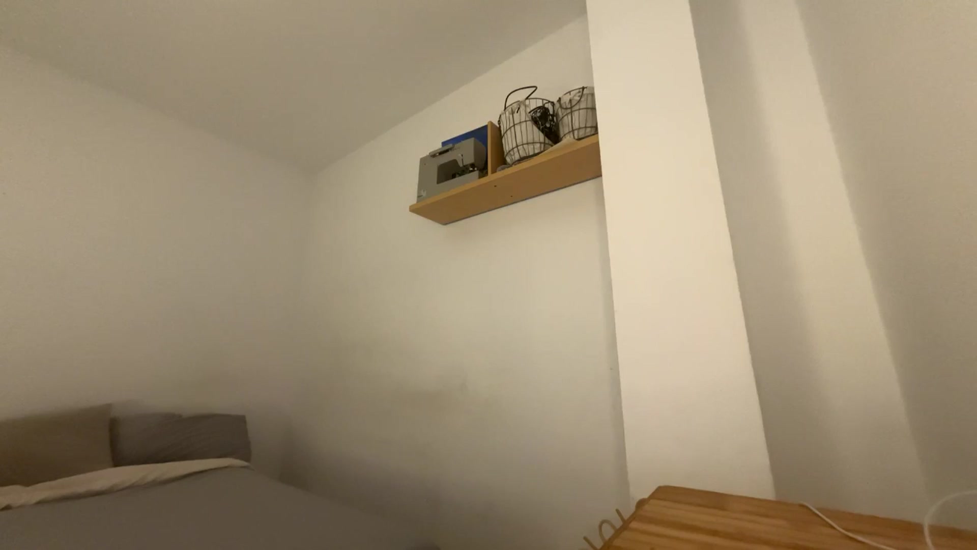 Gallery image thumbnail from English_Lola's myfreecams stream on, 12/23/2025, 20:12 image 17 of 20