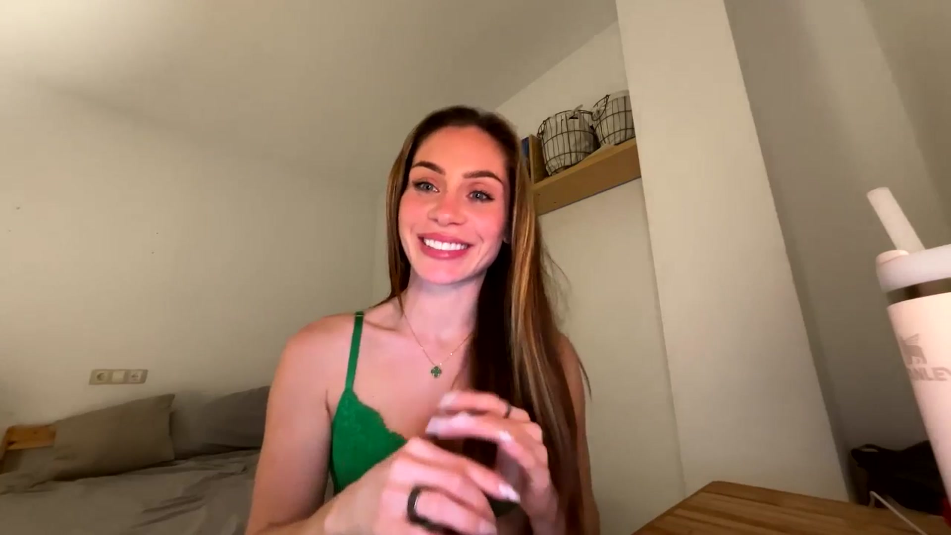Gallery image thumbnail from English_Lola's myfreecams stream on, 01/03/2026, 18:04 image 18 of 20
