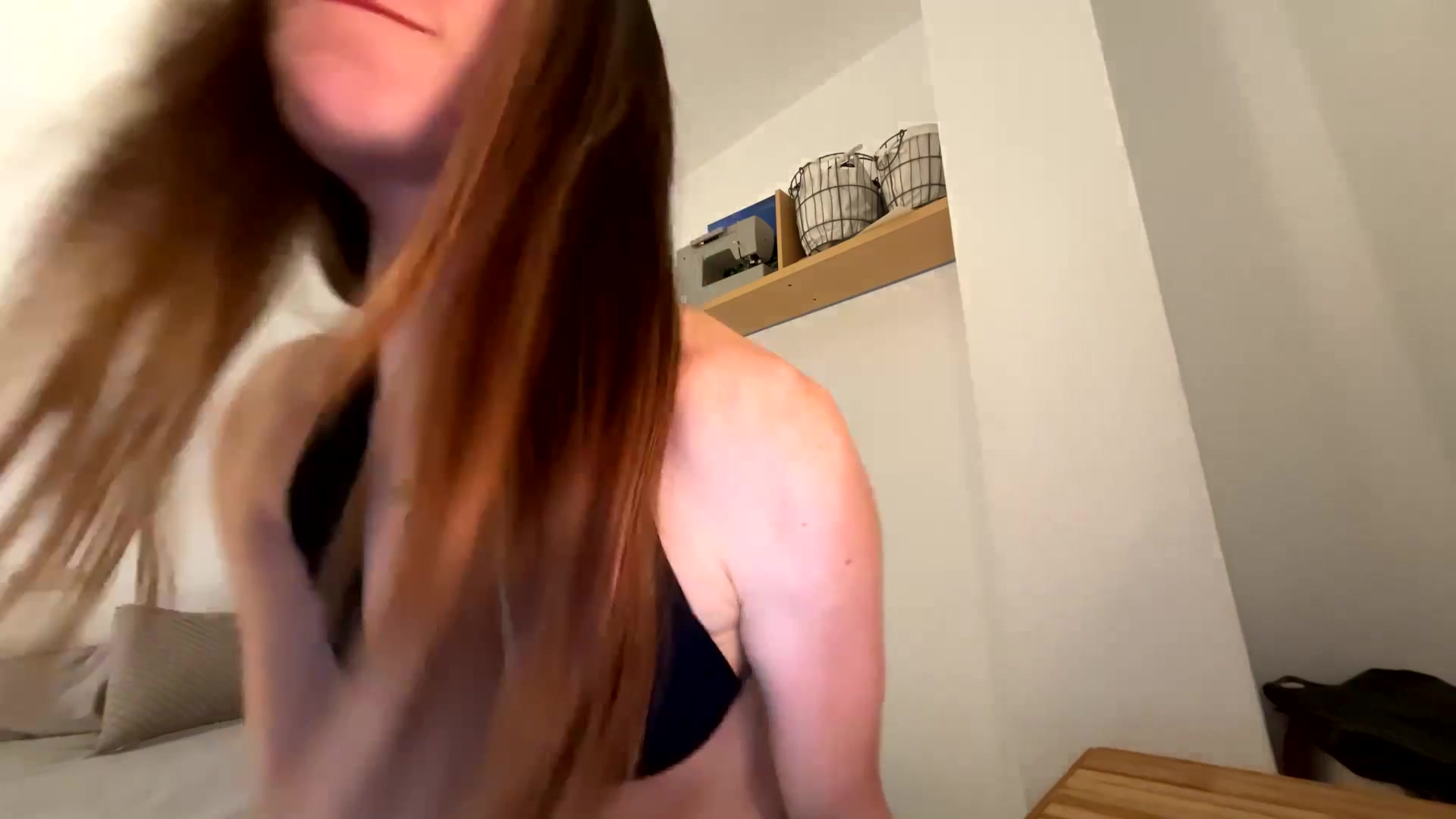 Gallery image thumbnail from English_Lola's myfreecams stream on, 01/04/2026, 08:07 image 9 of 20