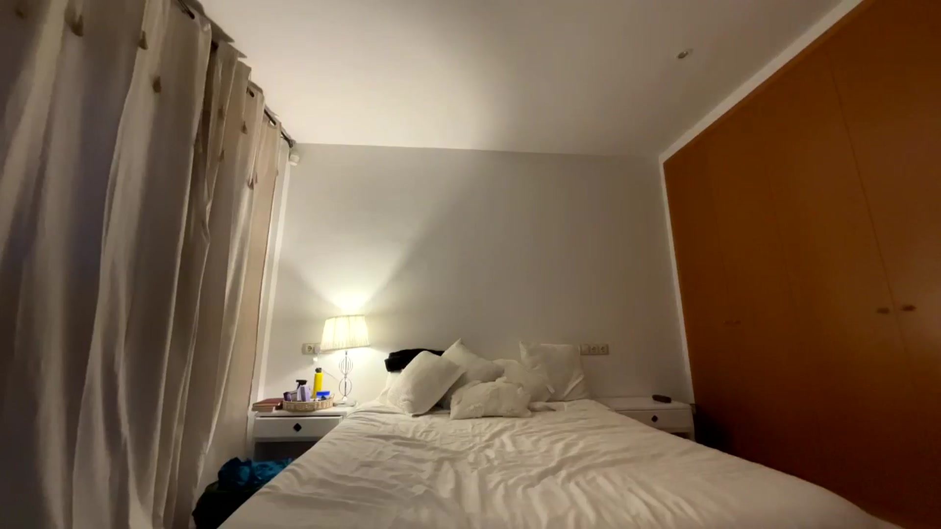 Gallery image thumbnail from English_Lola's myfreecams stream on, 01/20/2026, 17:27 image 8 of 20