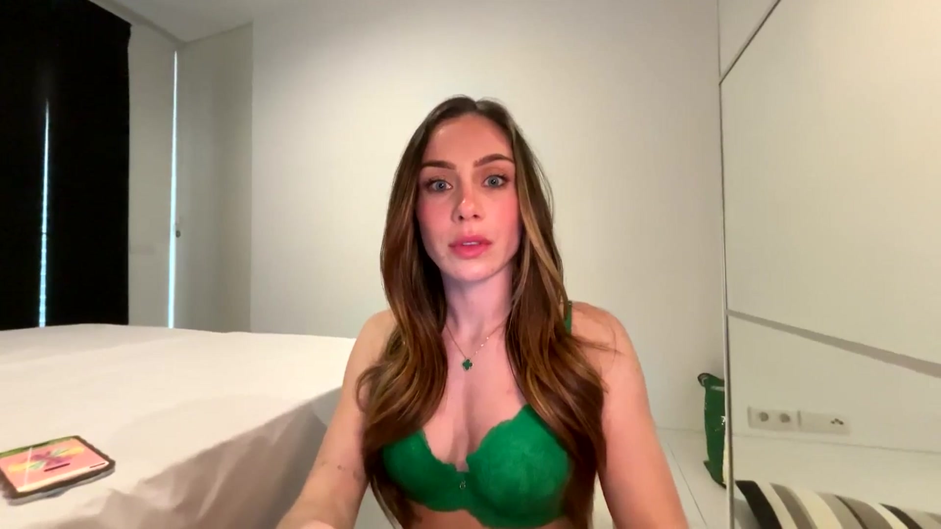 Gallery image thumbnail from English_Lola's myfreecams stream on, 02/01/2026, 14:47 image 11 of 20