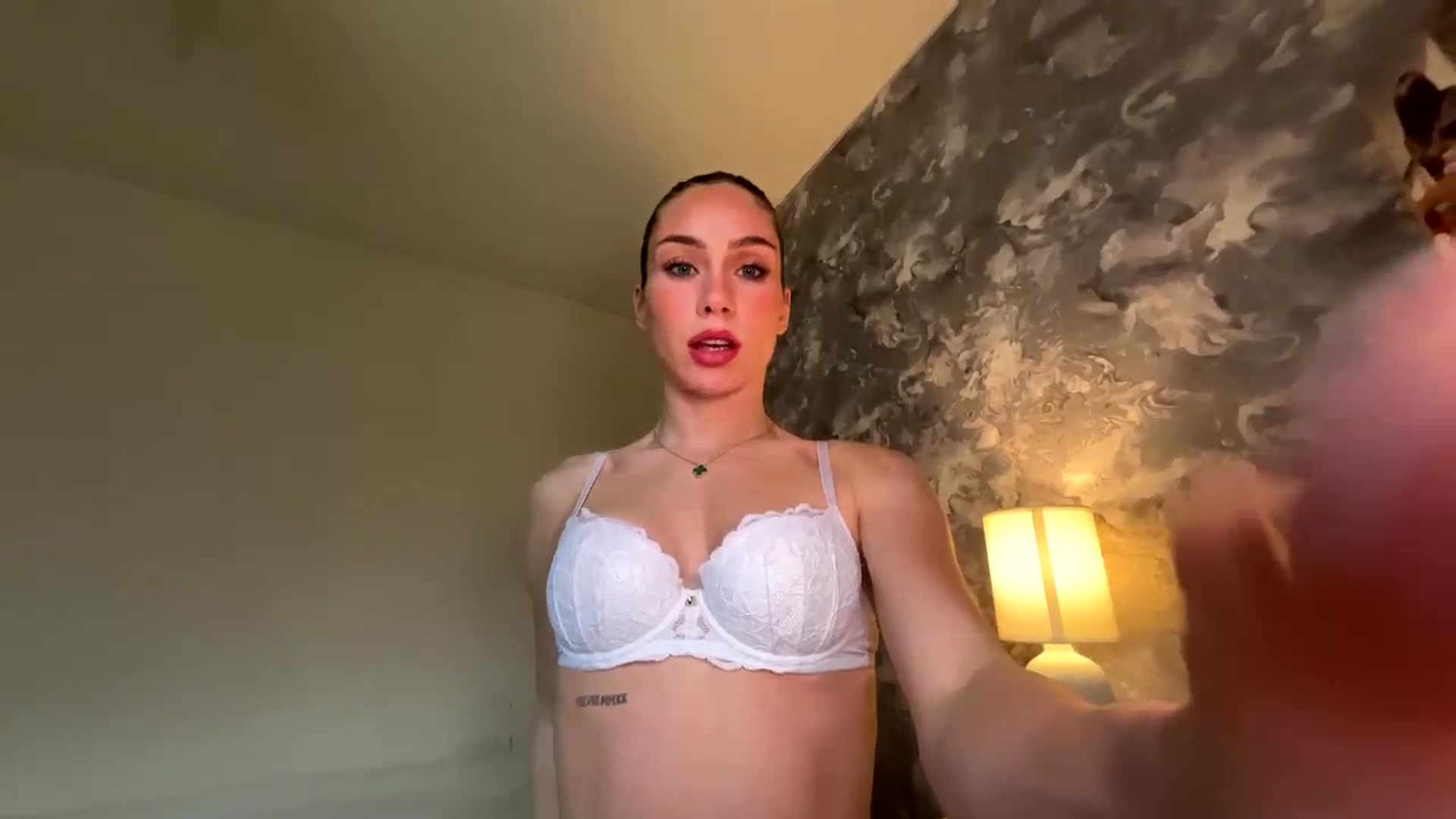 Gallery image thumbnail from English_Lola's myfreecams stream on, 02/26/2026, 11:18 image 19 of 20