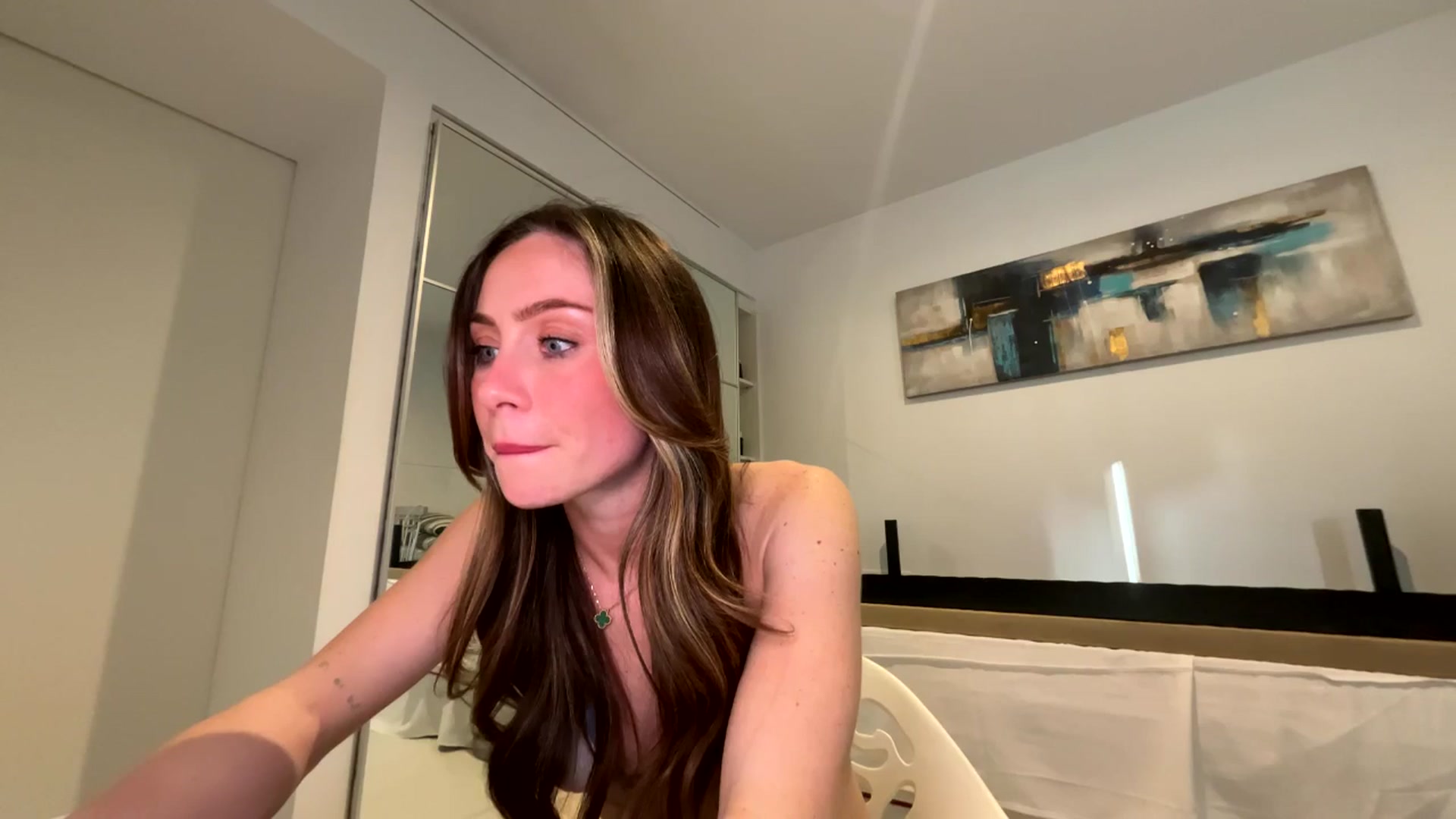 Gallery image thumbnail from English_Lola's myfreecams stream on, 03/07/2026, 16:54 image 12 of 20