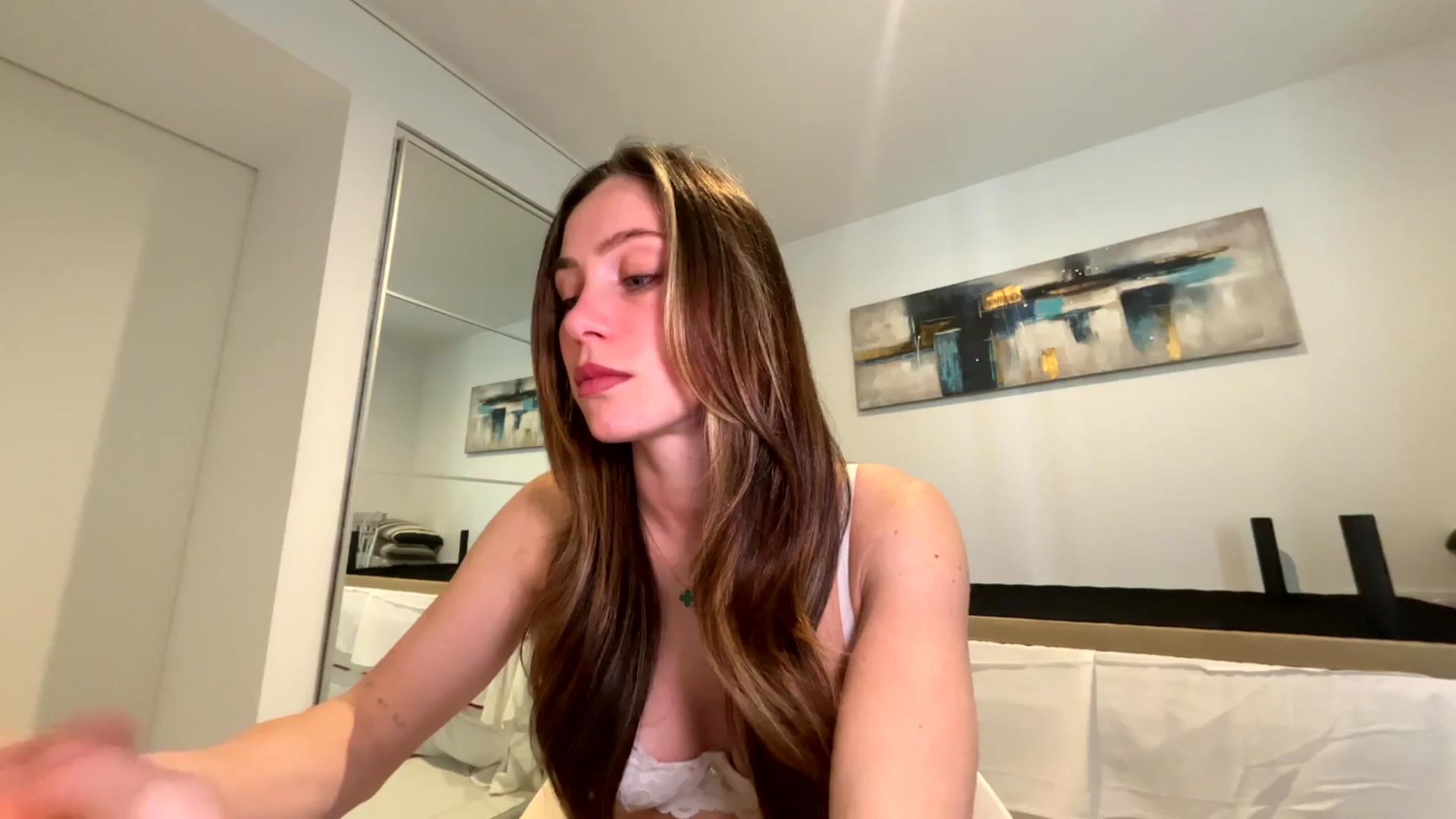 Gallery image thumbnail from English_Lola's myfreecams stream on, 03/08/2026, 09:37 image 9 of 20