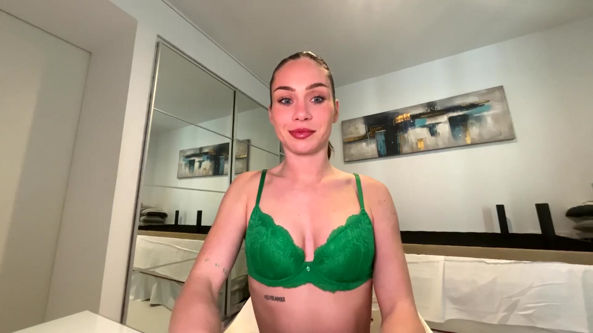 Gallery image thumbnail from English_Lola's myfreecams stream on, 03/09/2026, 12:20 image 5 of 20