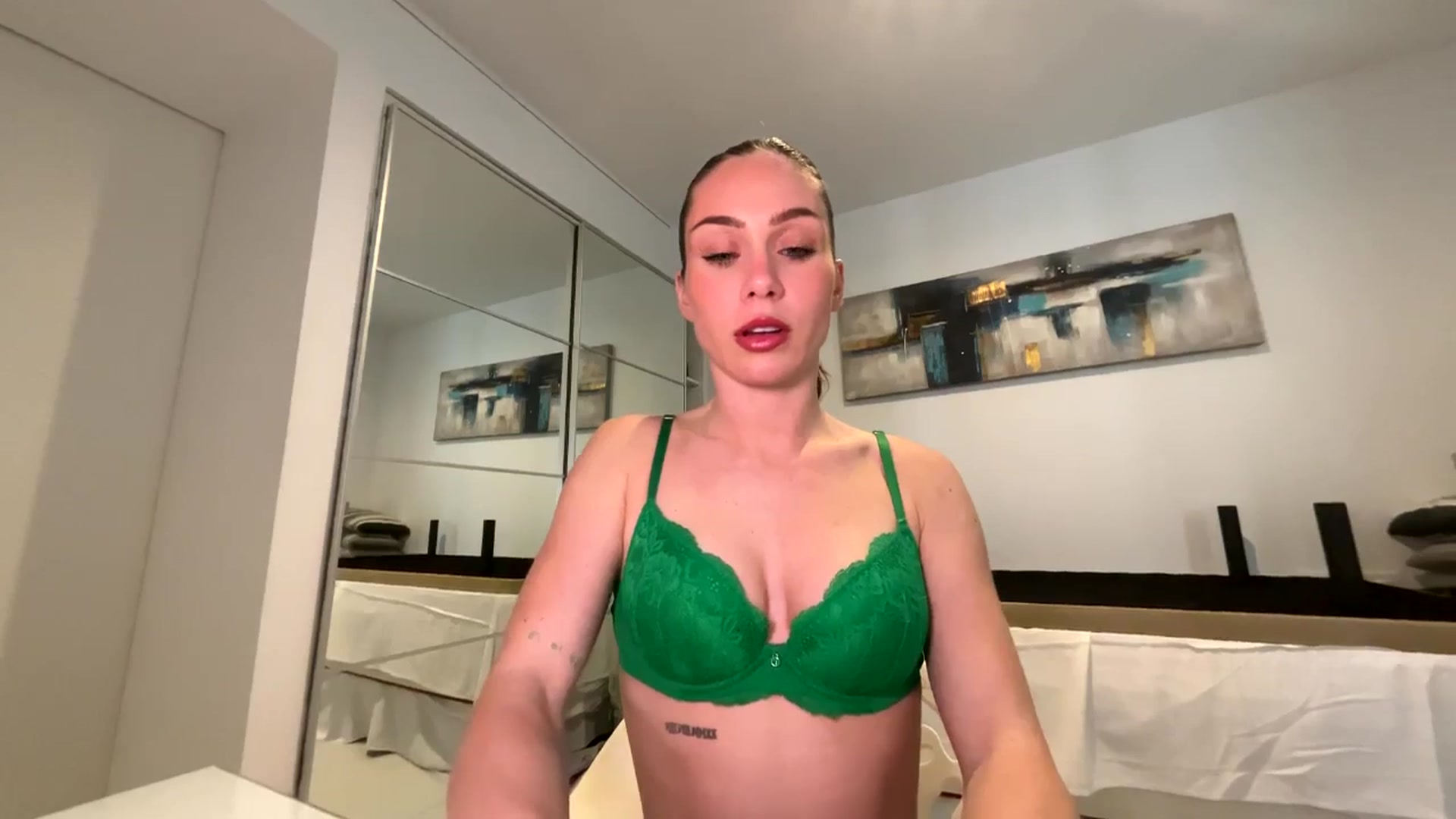 Gallery image thumbnail from English_Lola's myfreecams stream on, 03/09/2026, 12:20 image 10 of 20