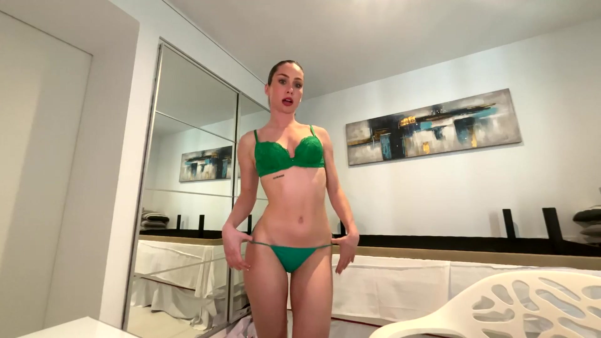 Gallery image thumbnail from English_Lola's myfreecams stream on, 03/09/2026, 12:20 image 13 of 20