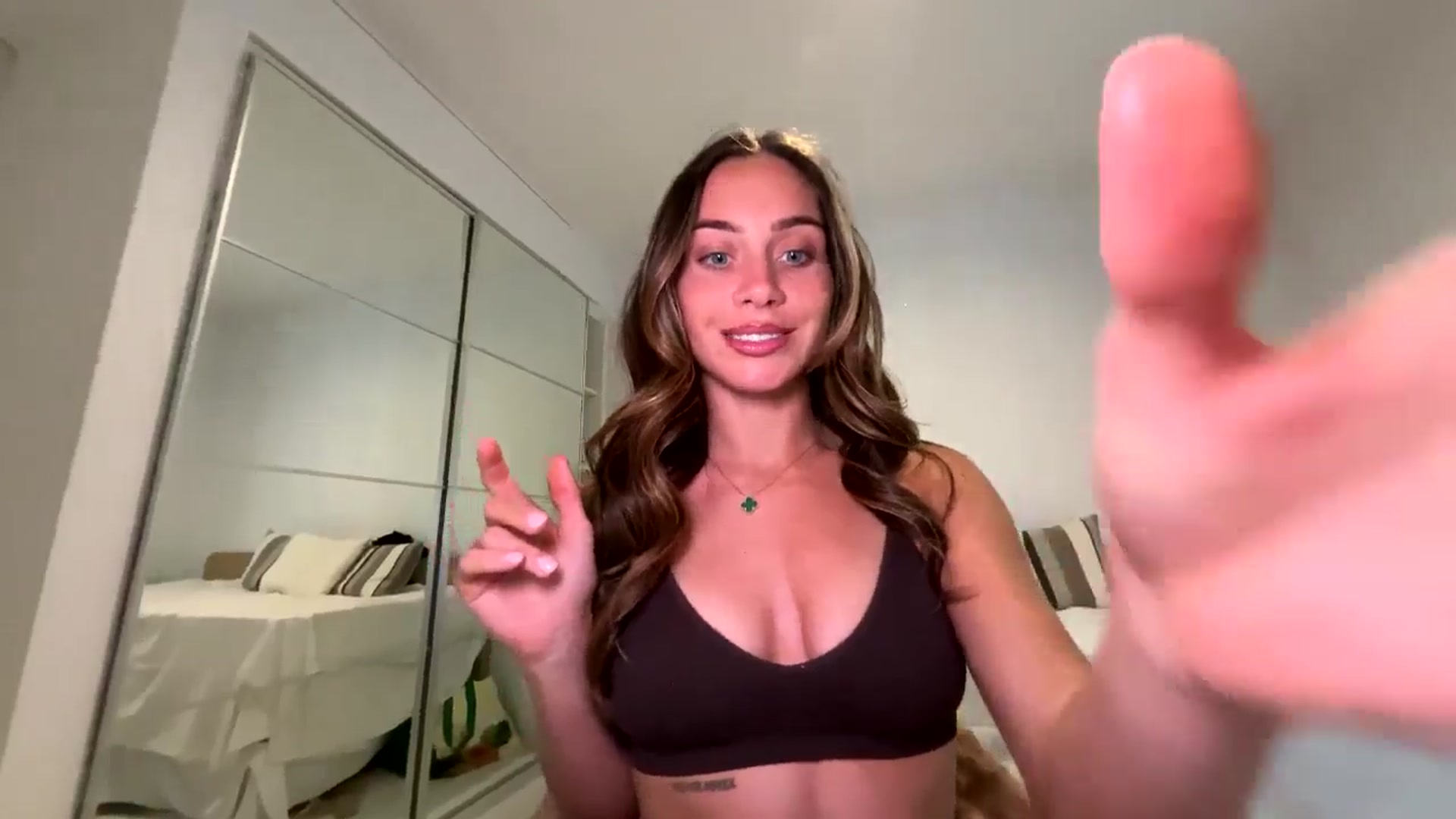 Gallery image thumbnail from English_Lola's myfreecams stream on, 04/13/2026, 09:18 image 5 of 20