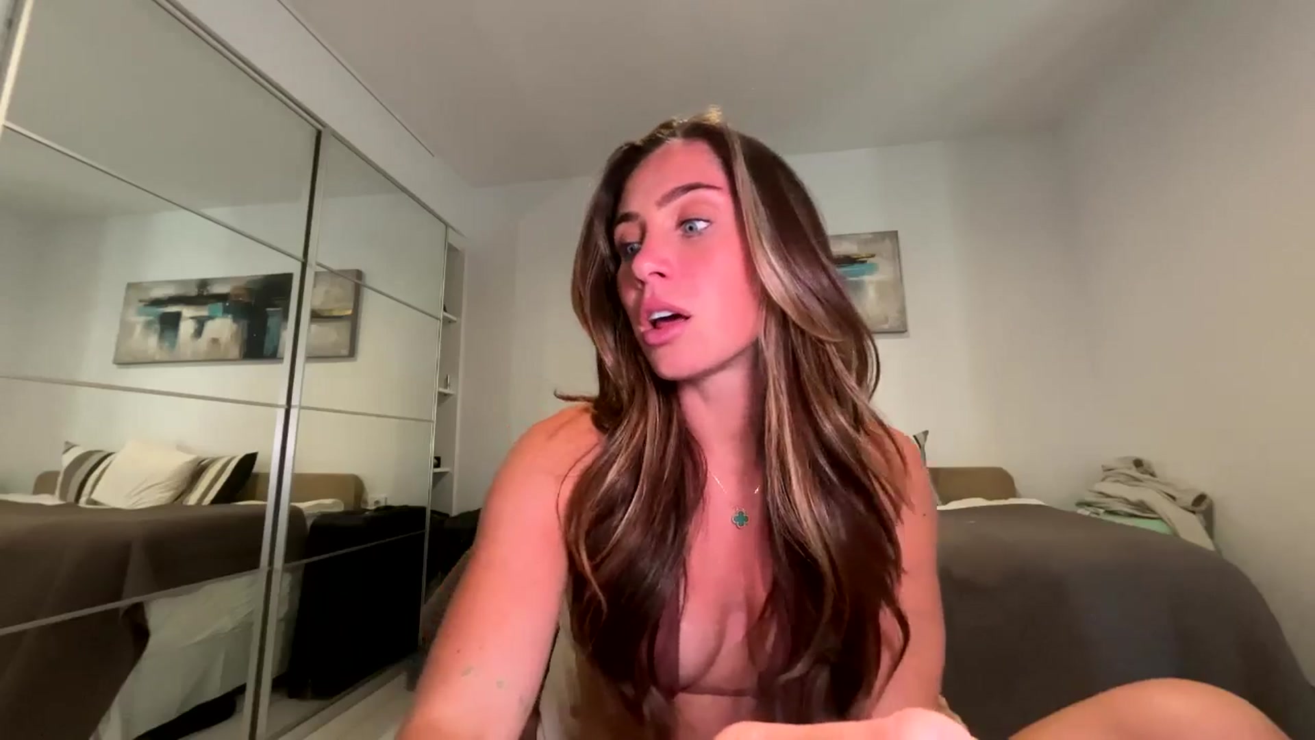 Gallery image thumbnail from English_Lola's myfreecams stream on, 04/30/2026, 18:08 image 2 of 20