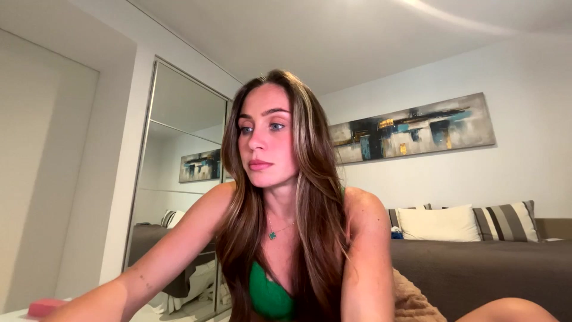 Gallery image thumbnail from English_Lola's myfreecams stream on, 05/07/2026, 13:44 image 20 of 20