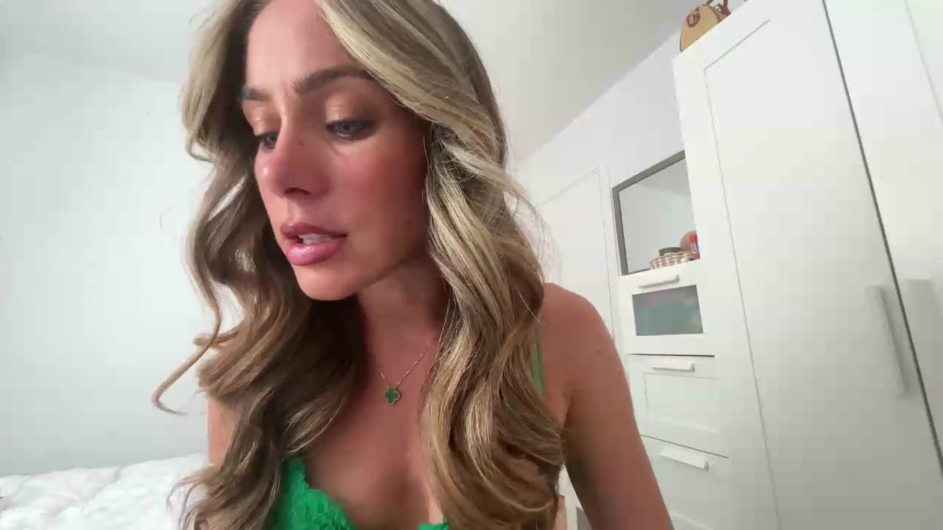 Gallery image thumbnail from English_Lola's myfreecams stream on, 06/27/2026, 08:20 image 7 of 20