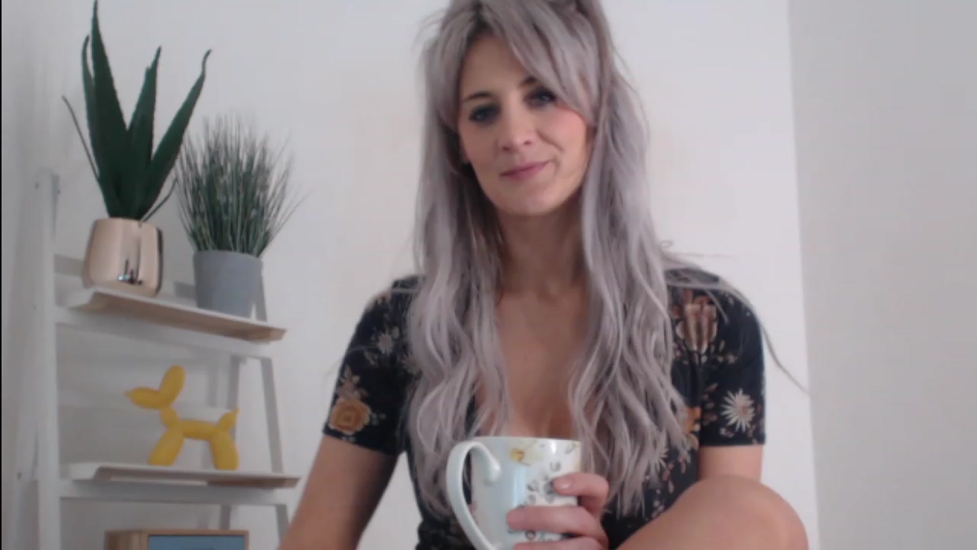 Gallery image thumbnail from English_rose_'s myfreecams stream on, 11/21/2022, 14:35 image 1 of 20