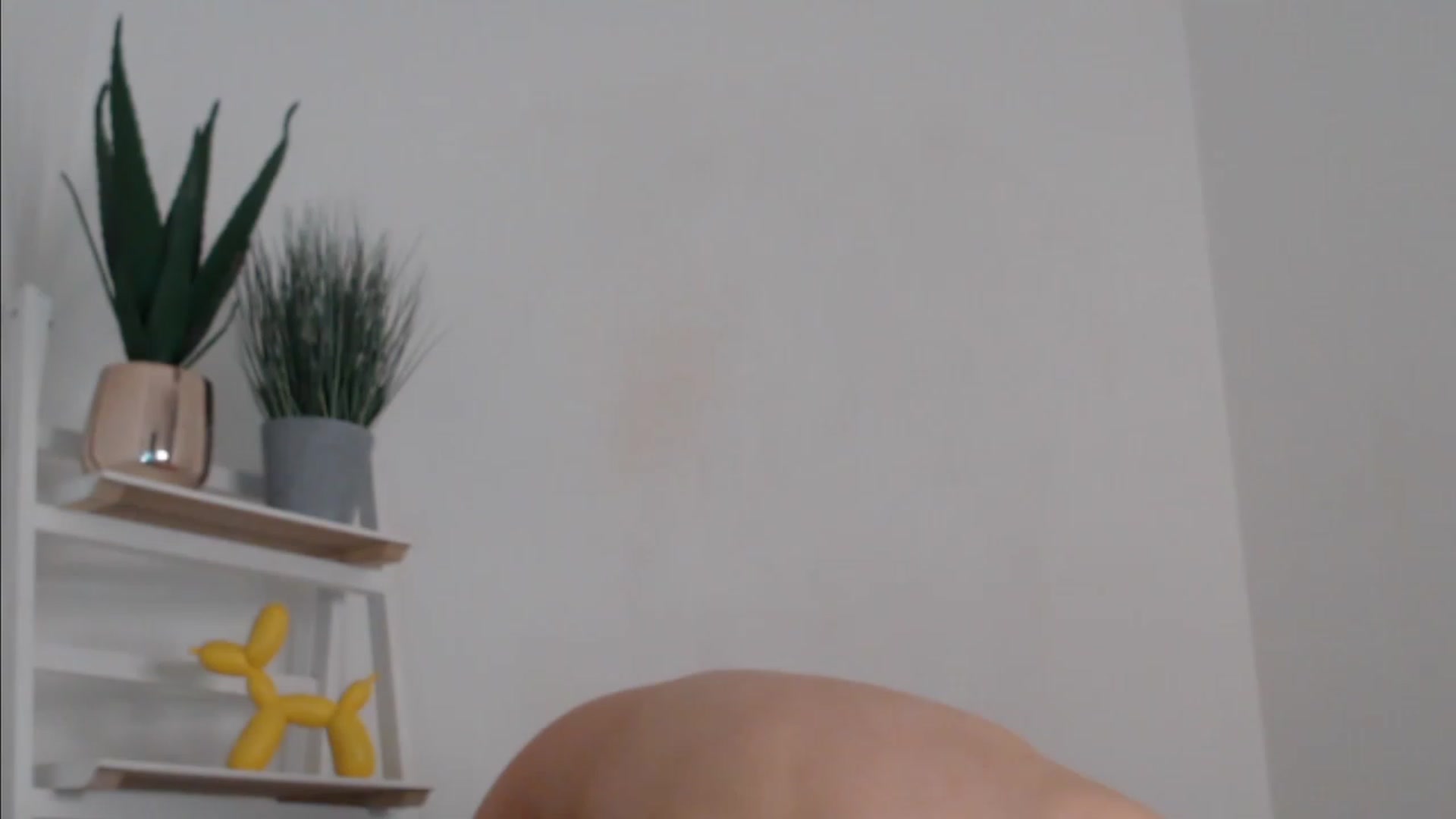 Gallery image thumbnail from English_rose_'s myfreecams stream on, 12/20/2022, 18:35 image 4 of 20