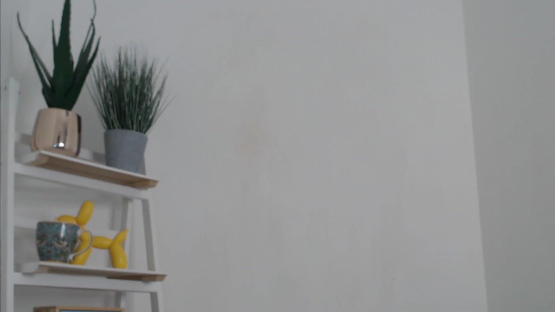 Gallery image thumbnail from English_rose_'s myfreecams stream on, 12/31/2022, 13:35 image 15 of 20