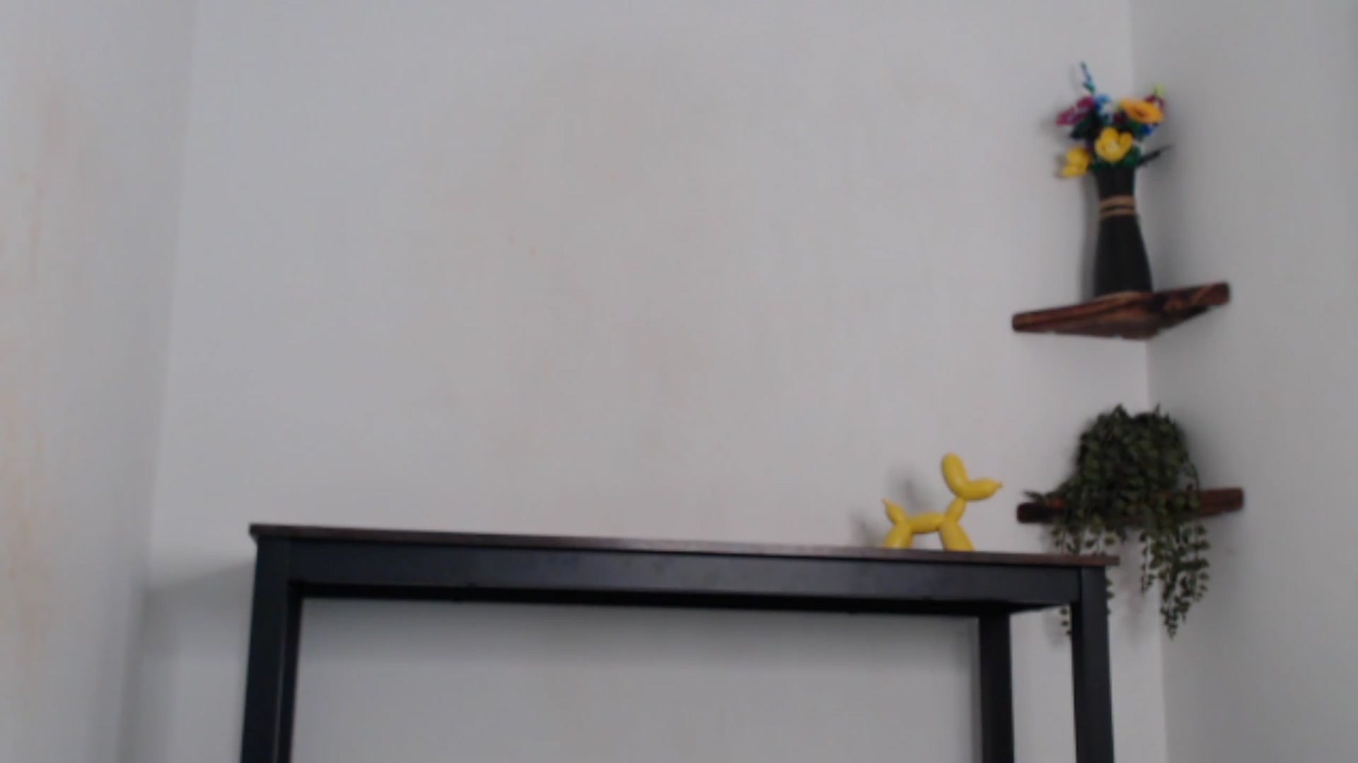 Gallery image thumbnail from English_rose_'s myfreecams stream on, 08/07/2023, 14:03 image 11 of 20