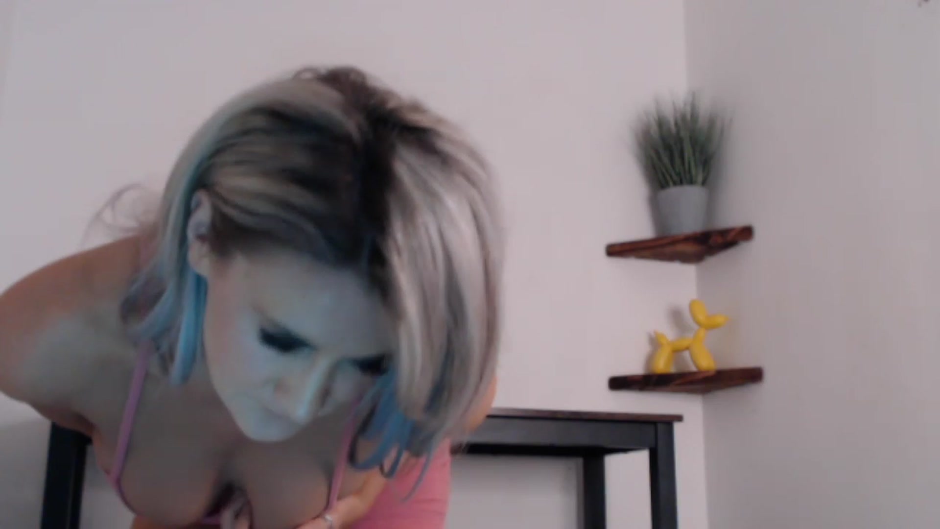 Gallery image thumbnail from English_rose_'s myfreecams stream on, 02/14/2024, 14:46 image 9 of 20